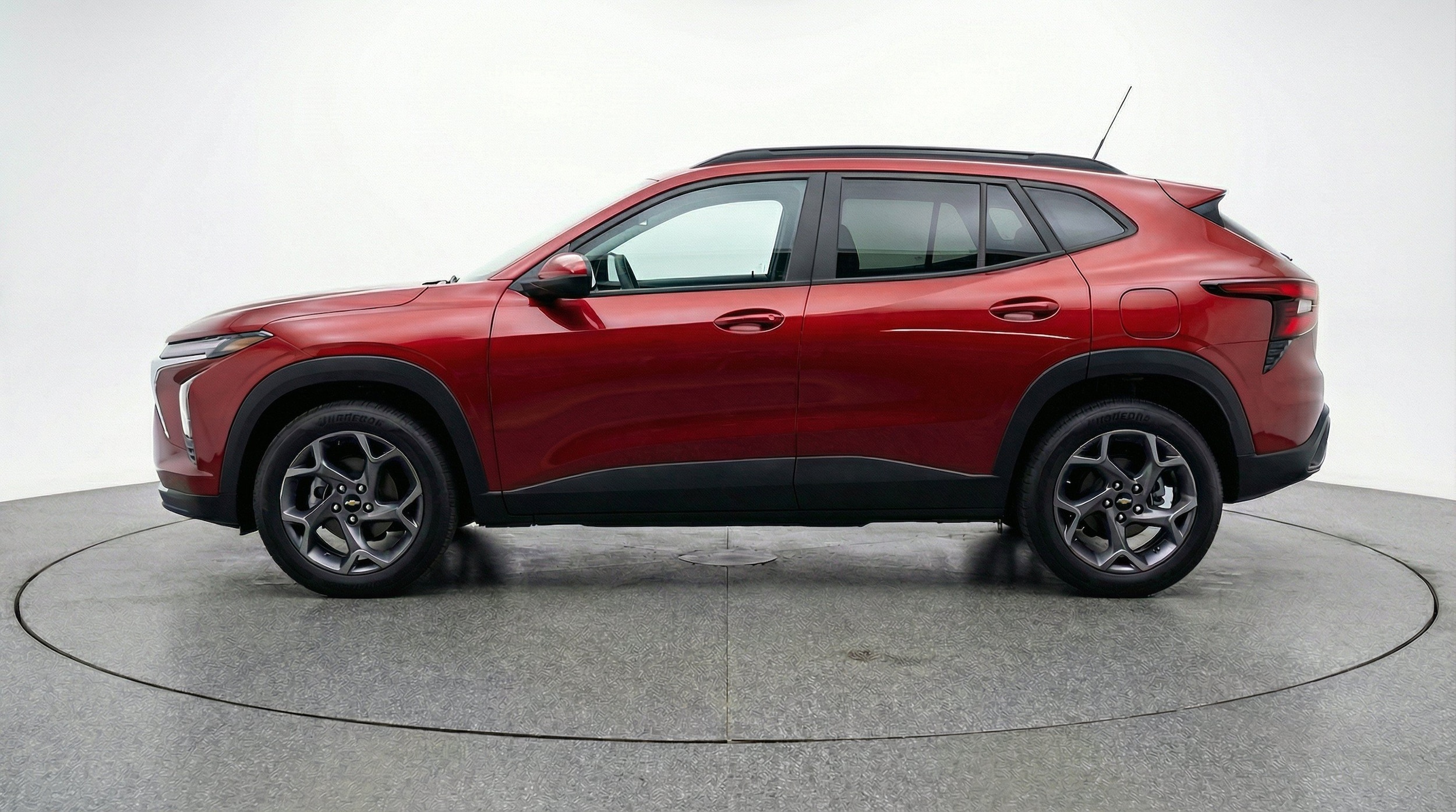 Thumbnail: 2025 Chevrolet Trax - 5