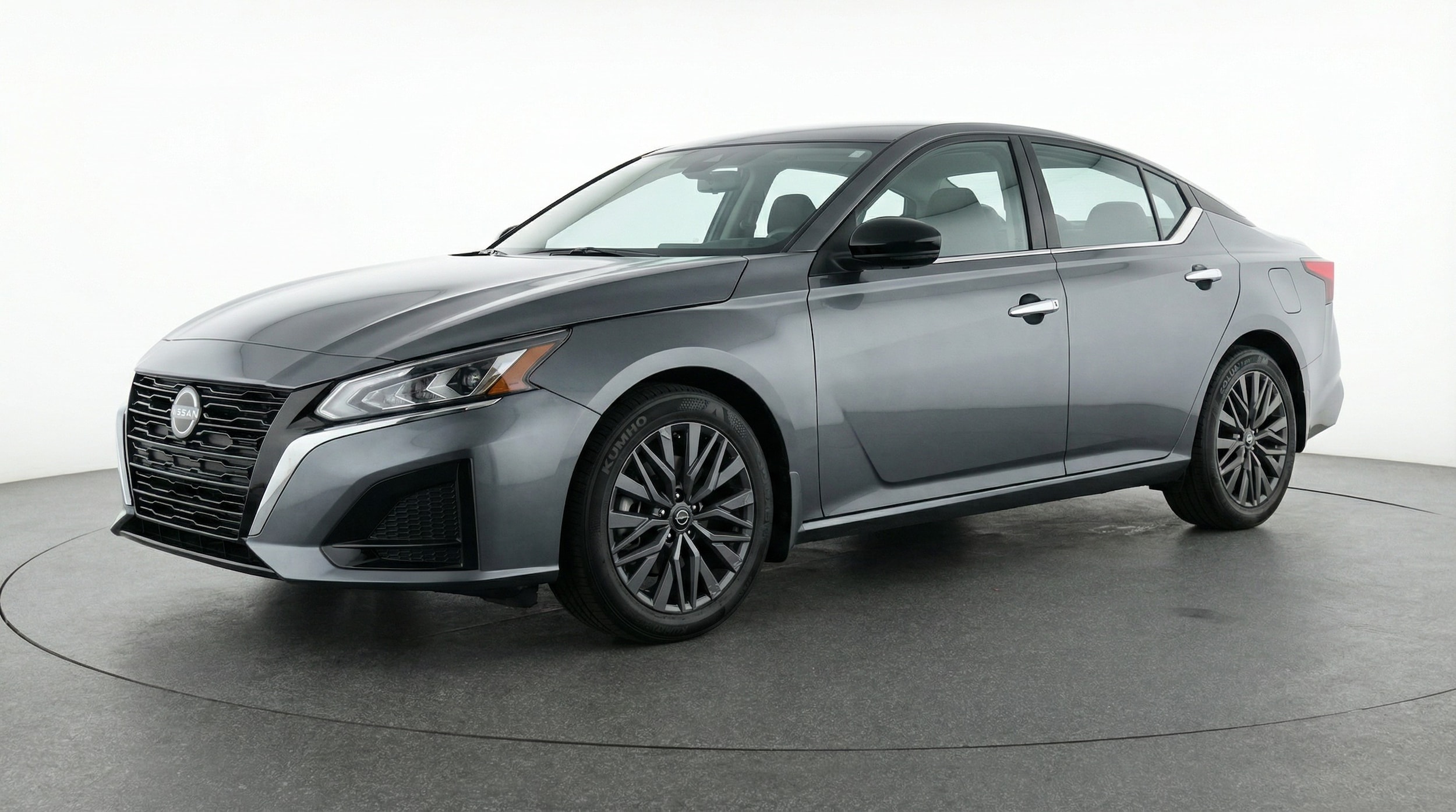 Thumbnail: 2025 Nissan Altima - 3