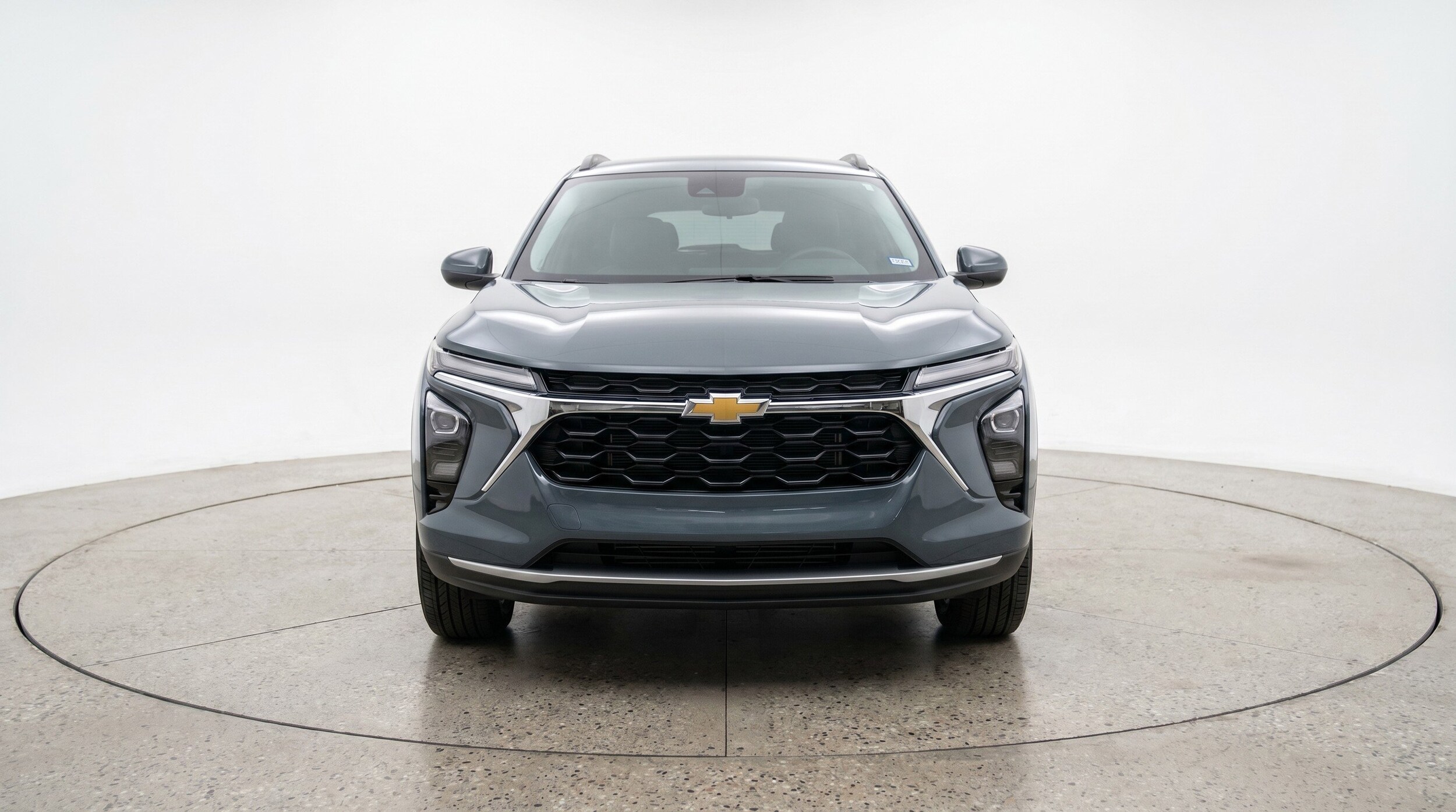 Thumbnail: 2025 Chevrolet Trax - 2