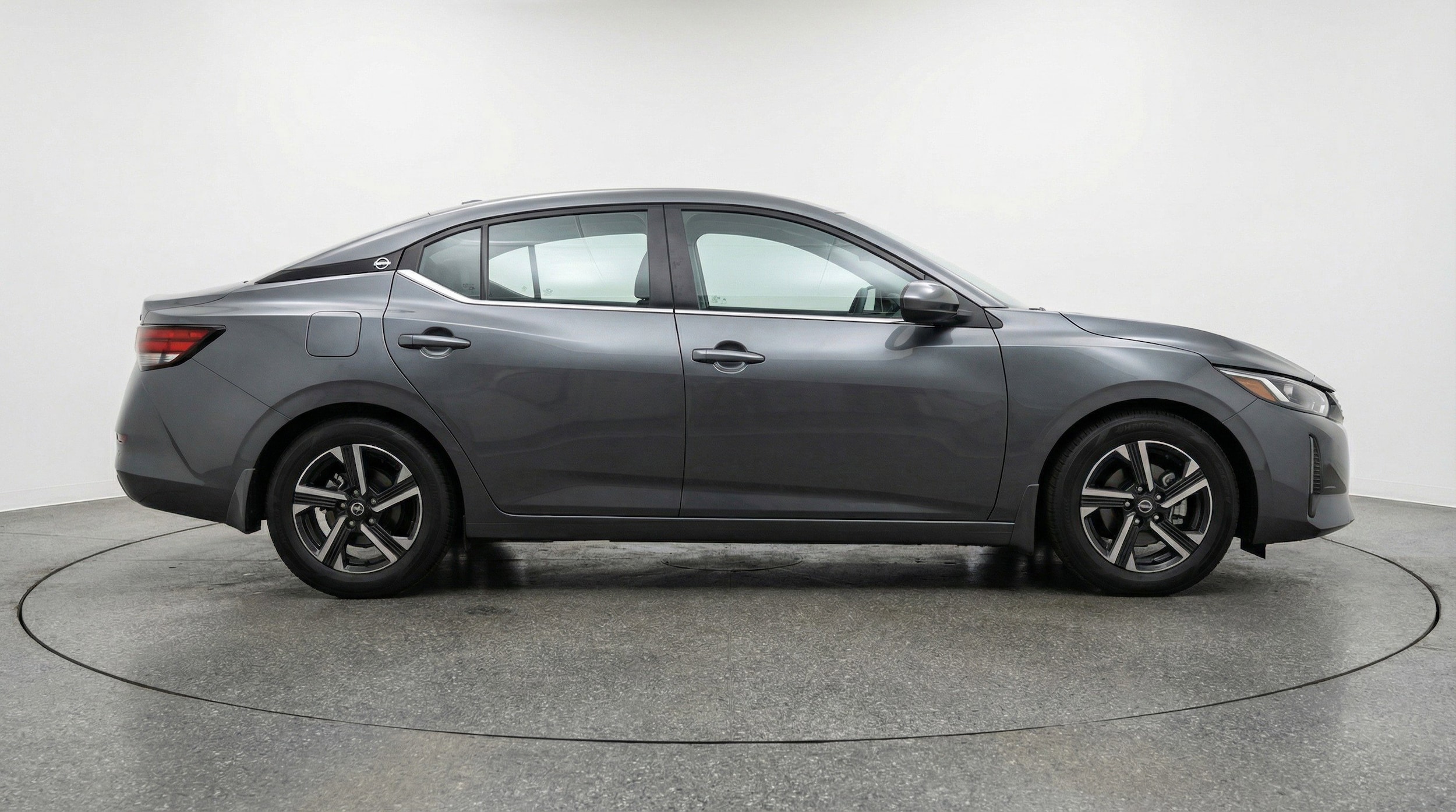 Thumbnail: 2025 Nissan Sentra - 11