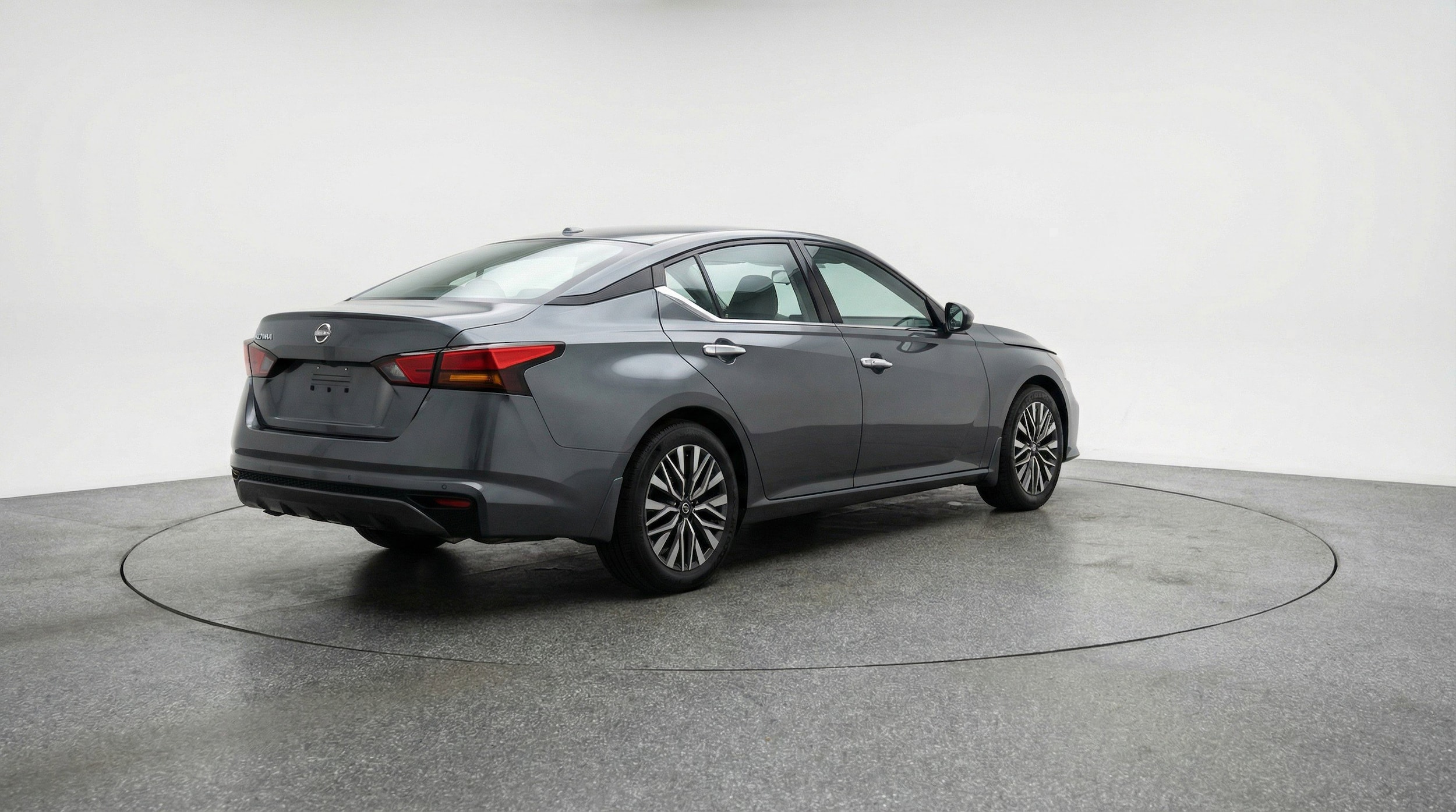 Thumbnail: 2025 Nissan Altima - 6