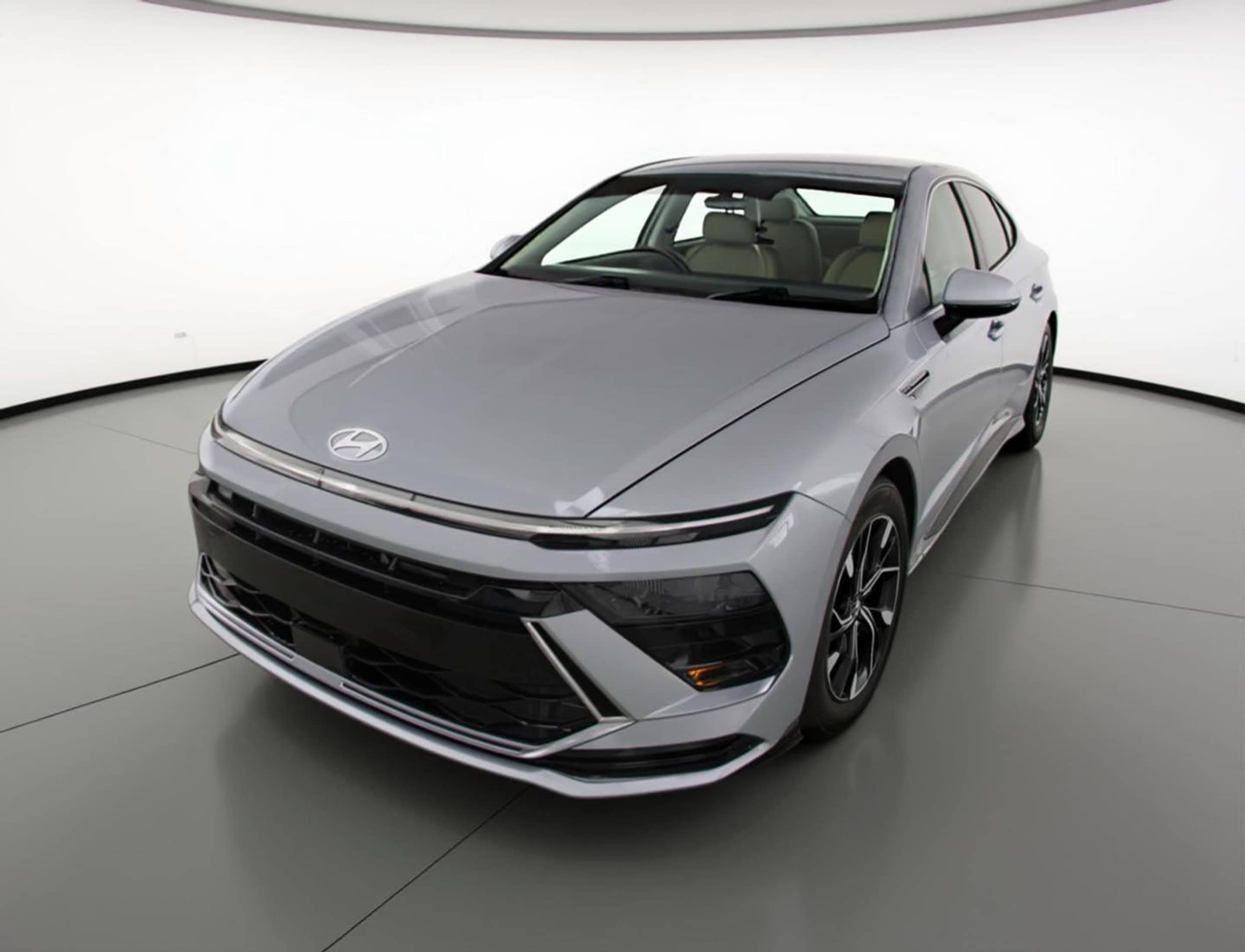 Thumbnail: 2025 Hyundai Sonata - 3