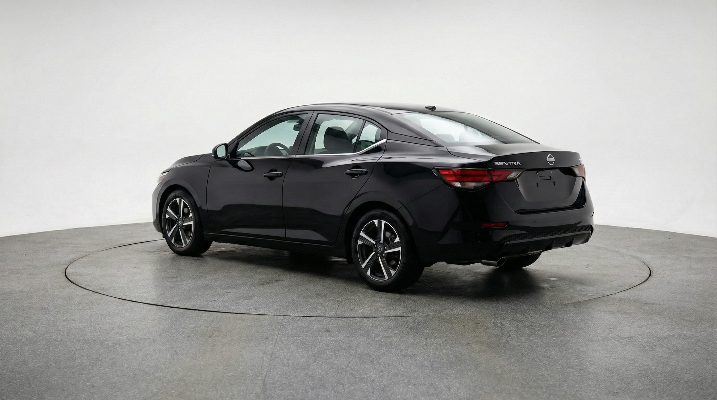 Thumbnail: 2025 Nissan Sentra - 5