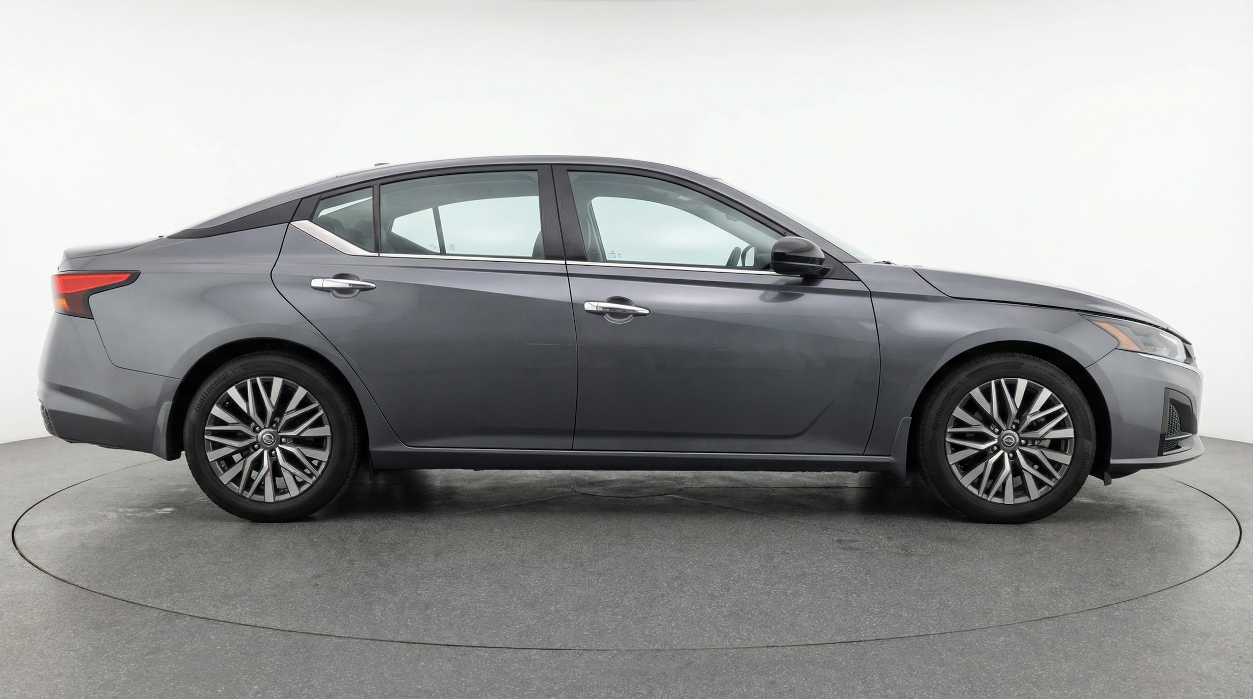 Thumbnail: 2025 Nissan Altima - 8