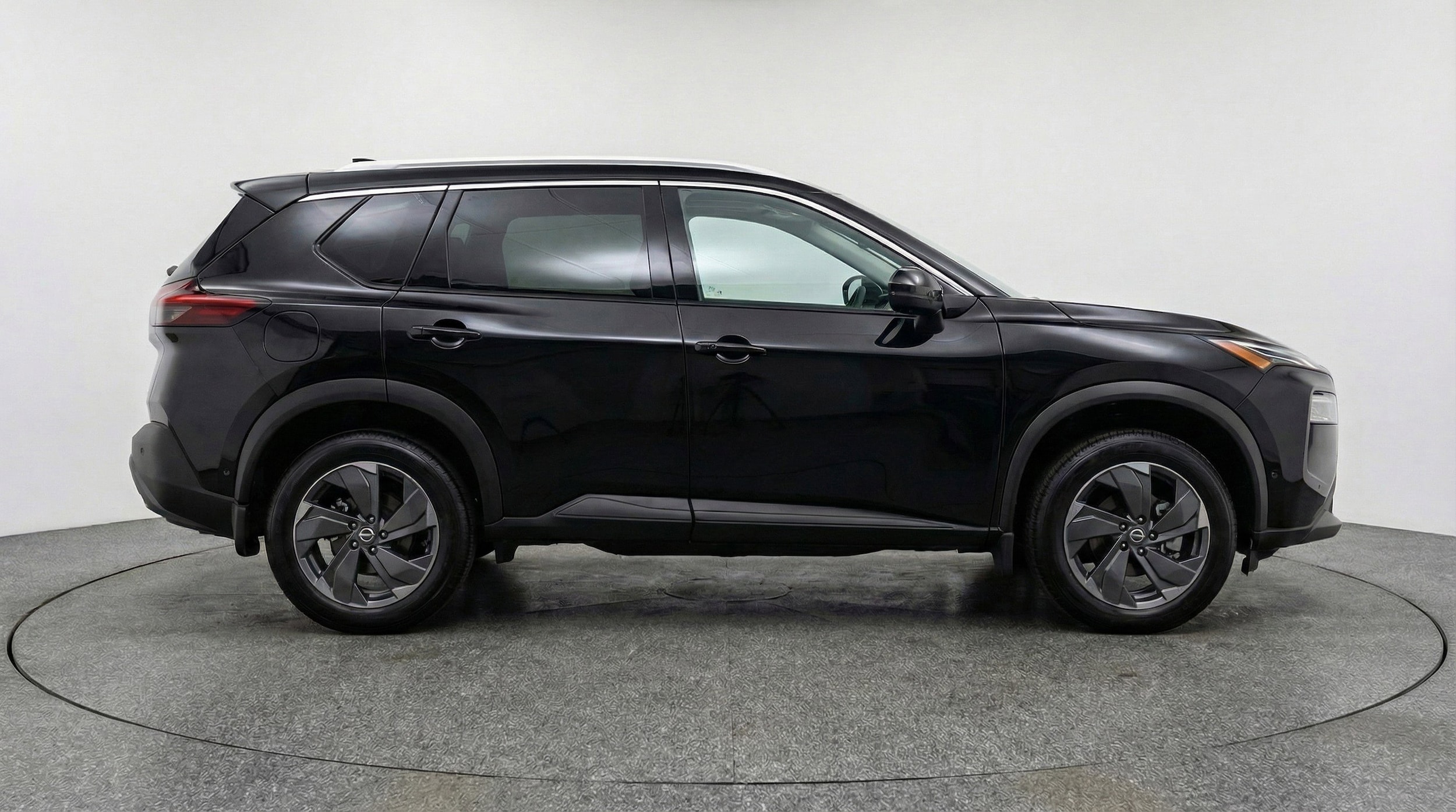 Thumbnail: 2025 Nissan Rogue - 11