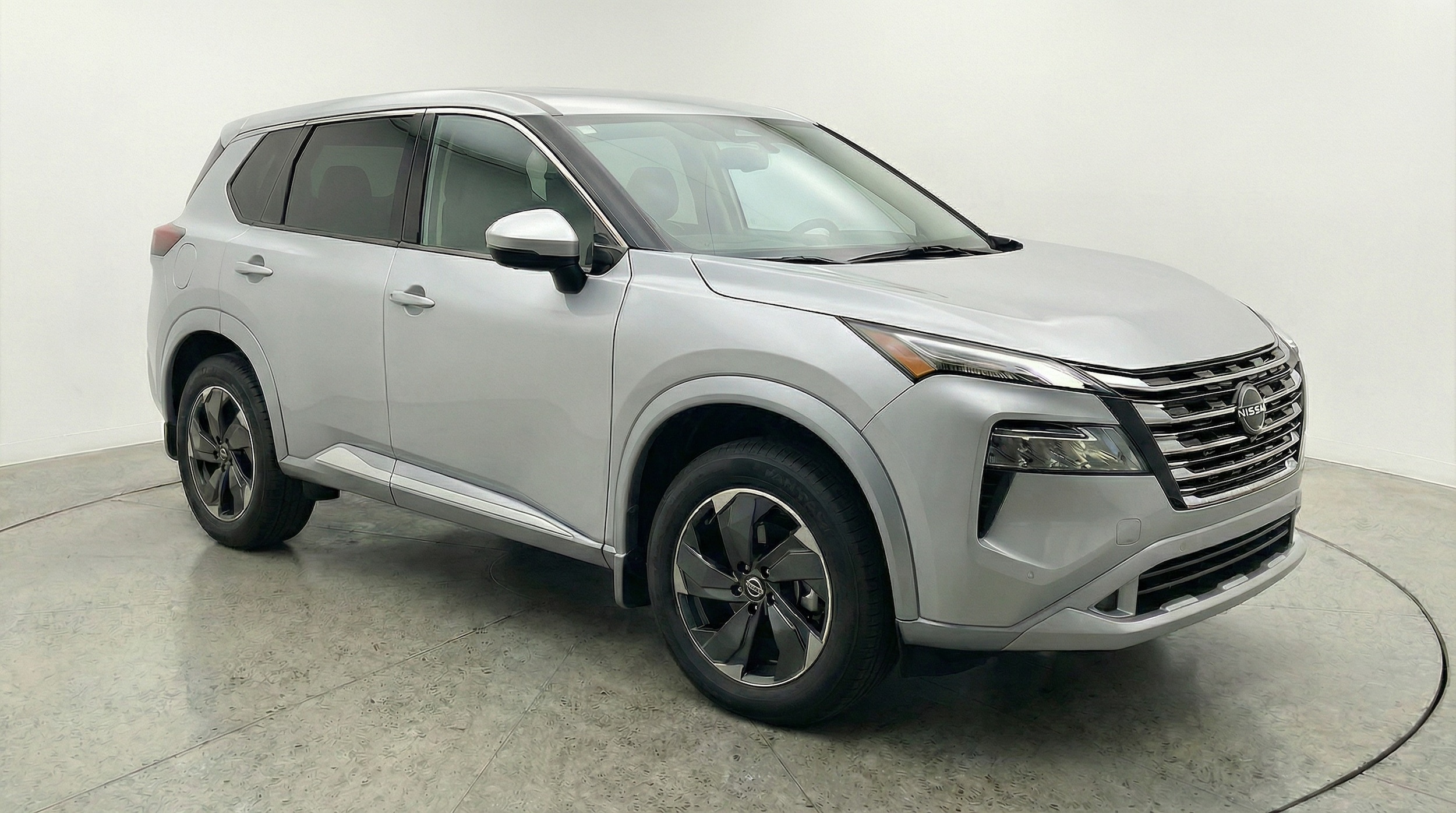 Thumbnail: 2025 Nissan Rogue - 1