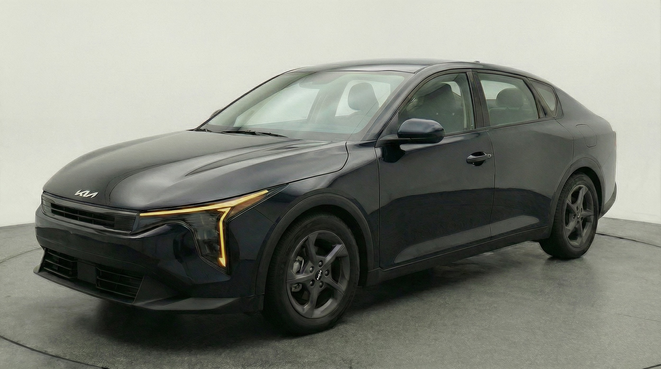 Thumbnail: 2025 Kia K4 - 3