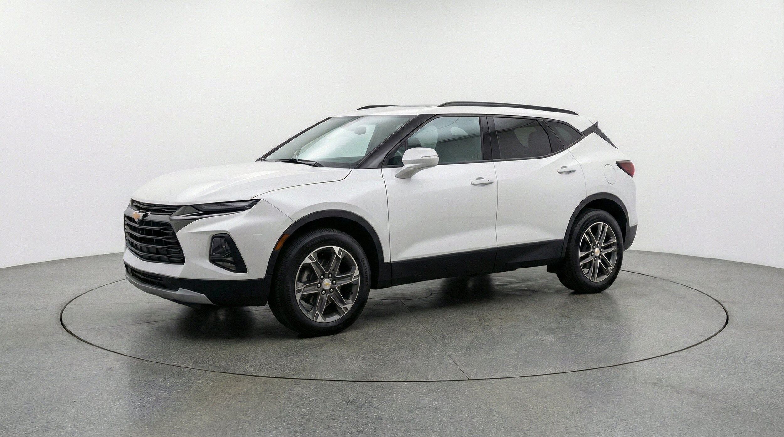 Thumbnail: 2025 Chevrolet Blazer - 3