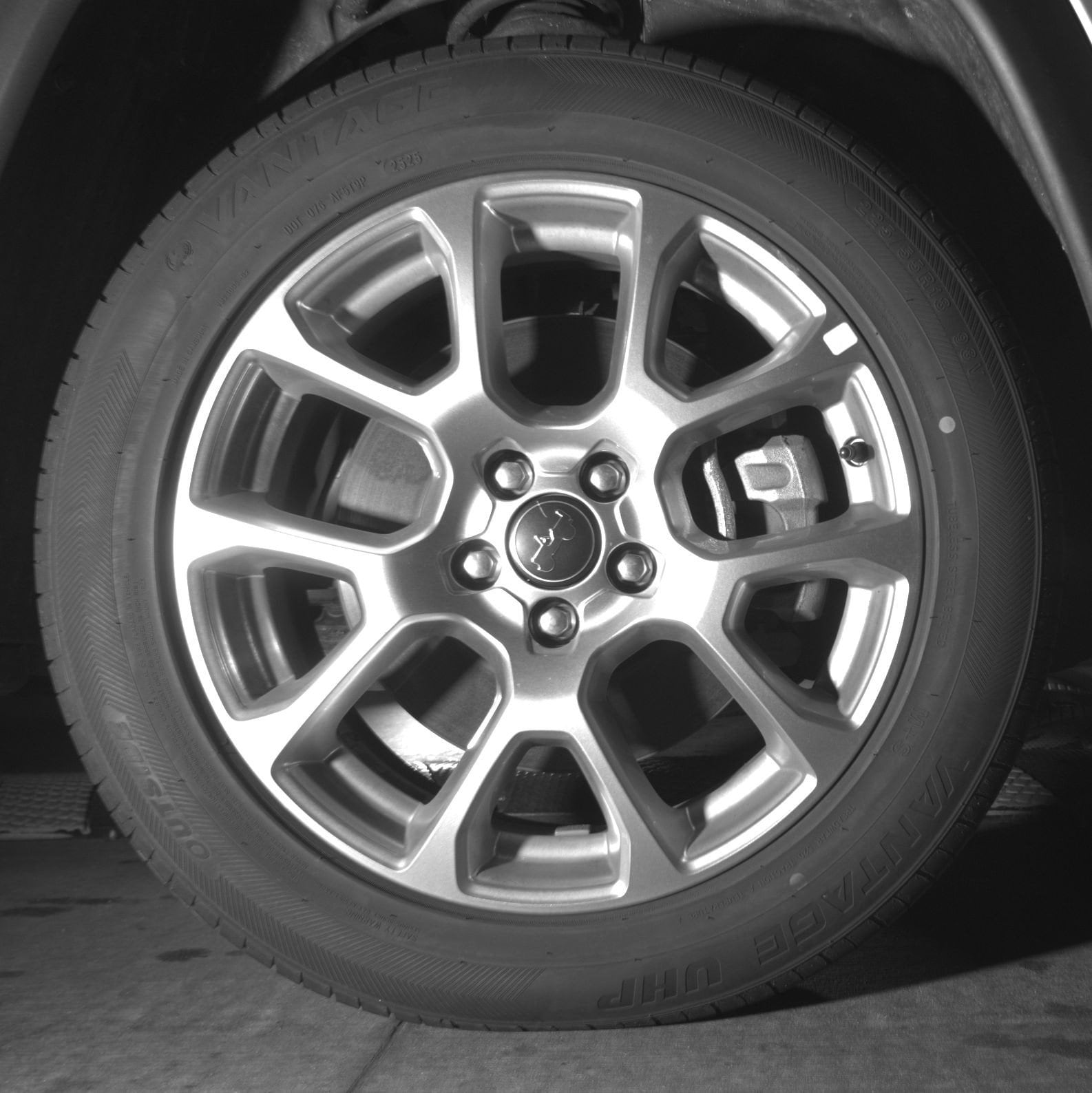 Thumbnail: 2025 Jeep Compass - 13