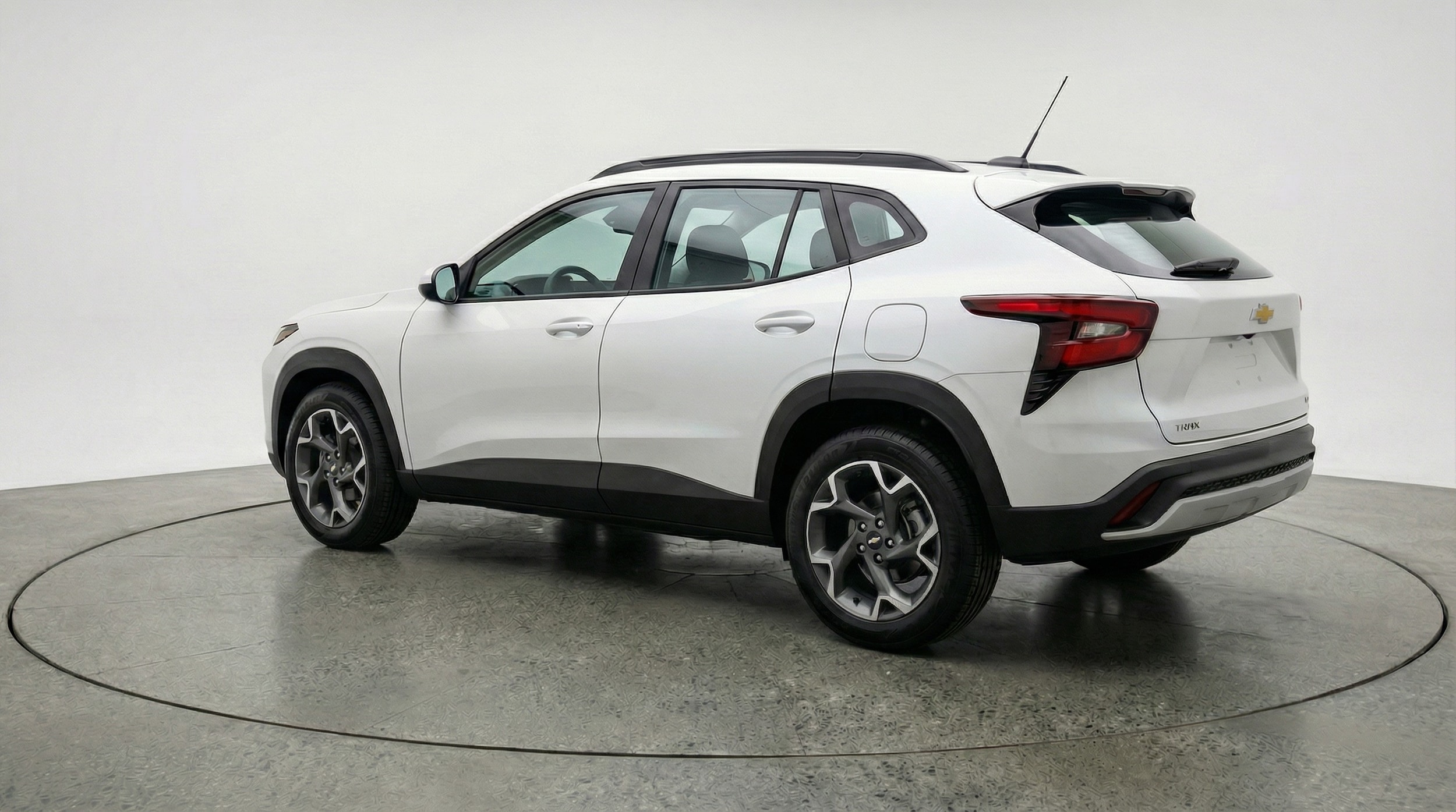 Thumbnail: 2025 Chevrolet Trax - 5