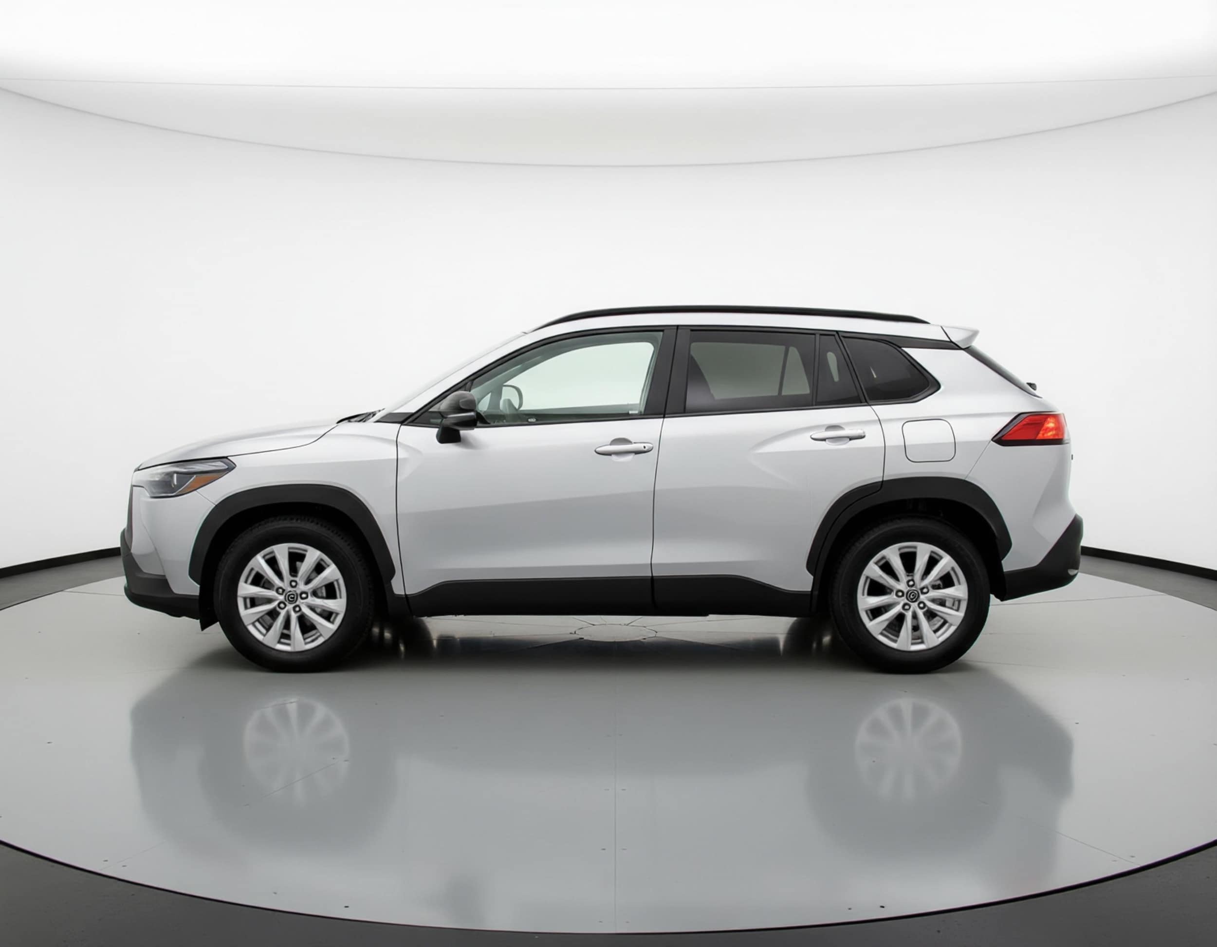 Thumbnail: 2025 Toyota Corolla Cross - 4