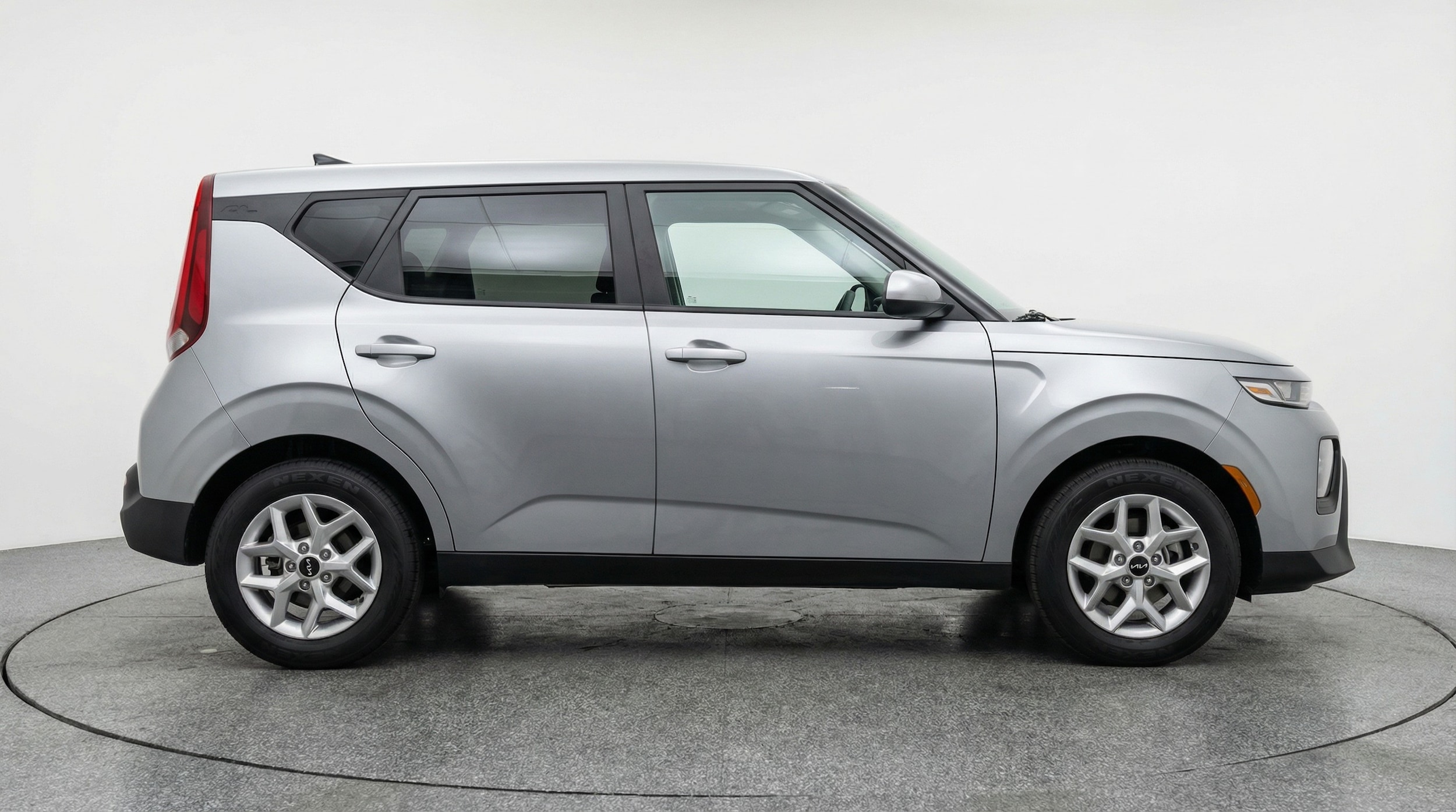 Thumbnail: 2025 Kia Soul - 8