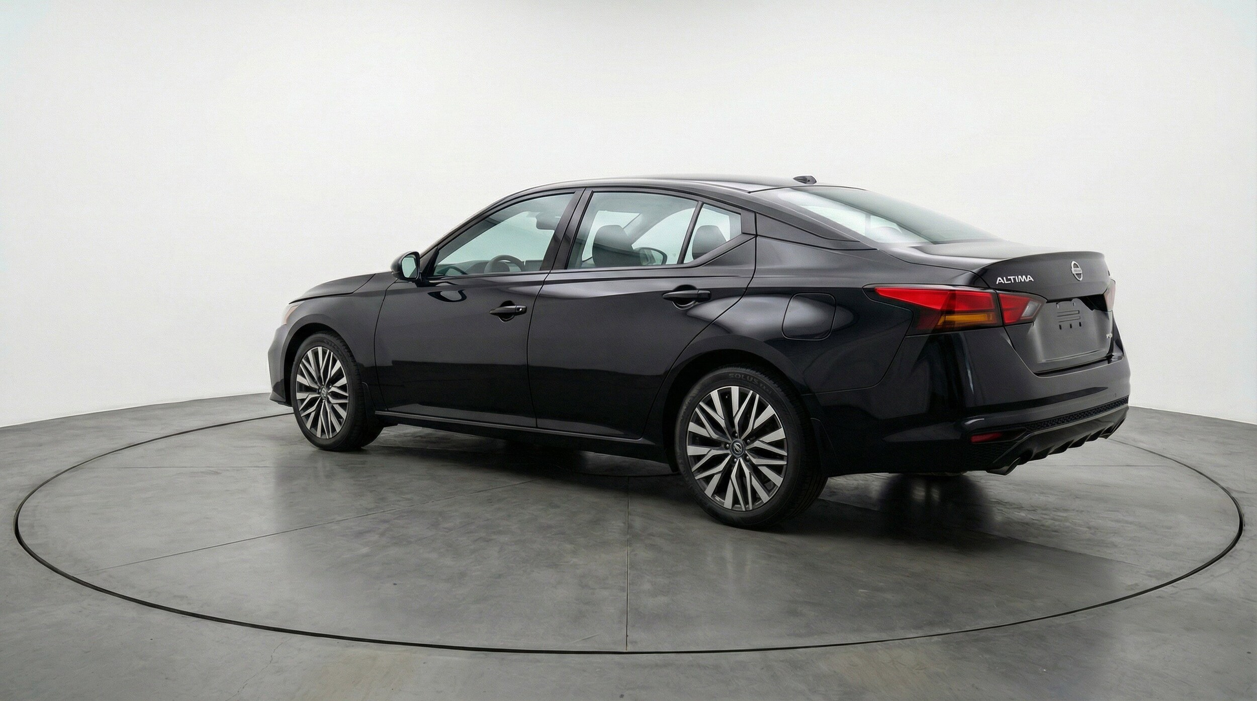 Thumbnail: 2025 Nissan Altima - 6