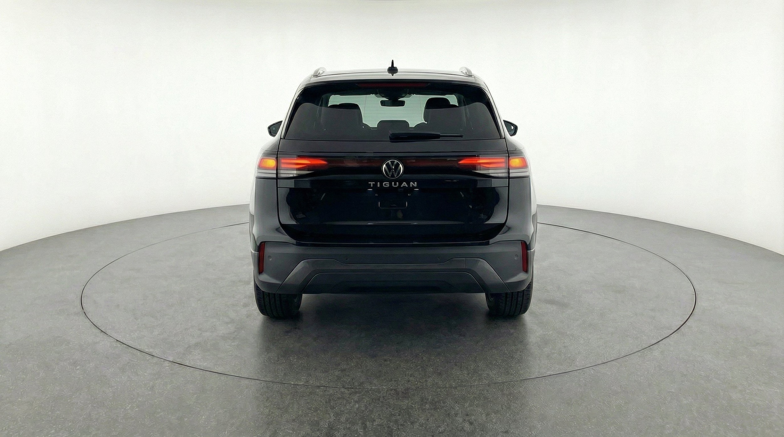 Thumbnail: 2026 Volkswagen Tiguan - 7