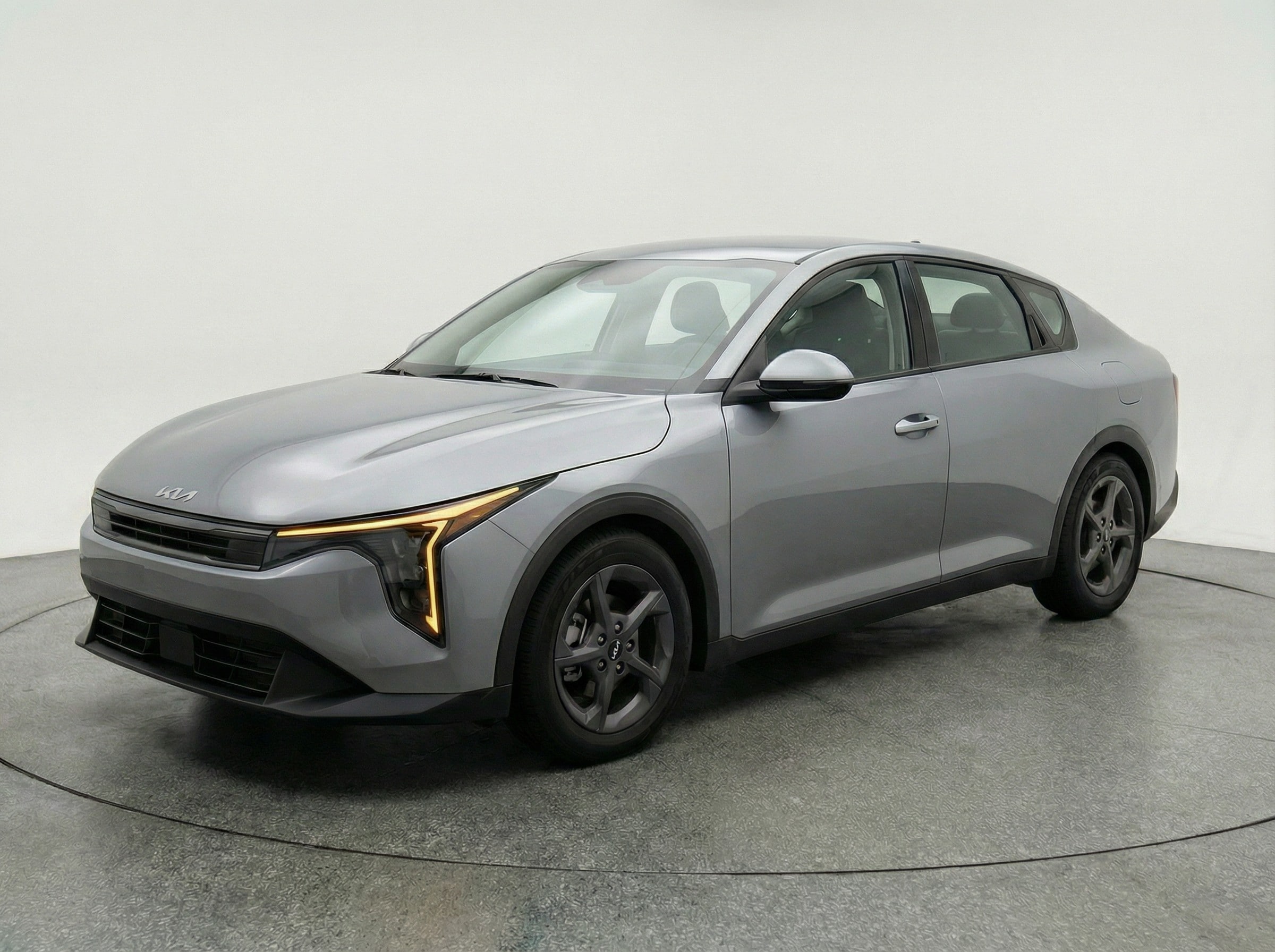 Thumbnail: 2025 Kia K4 - 3