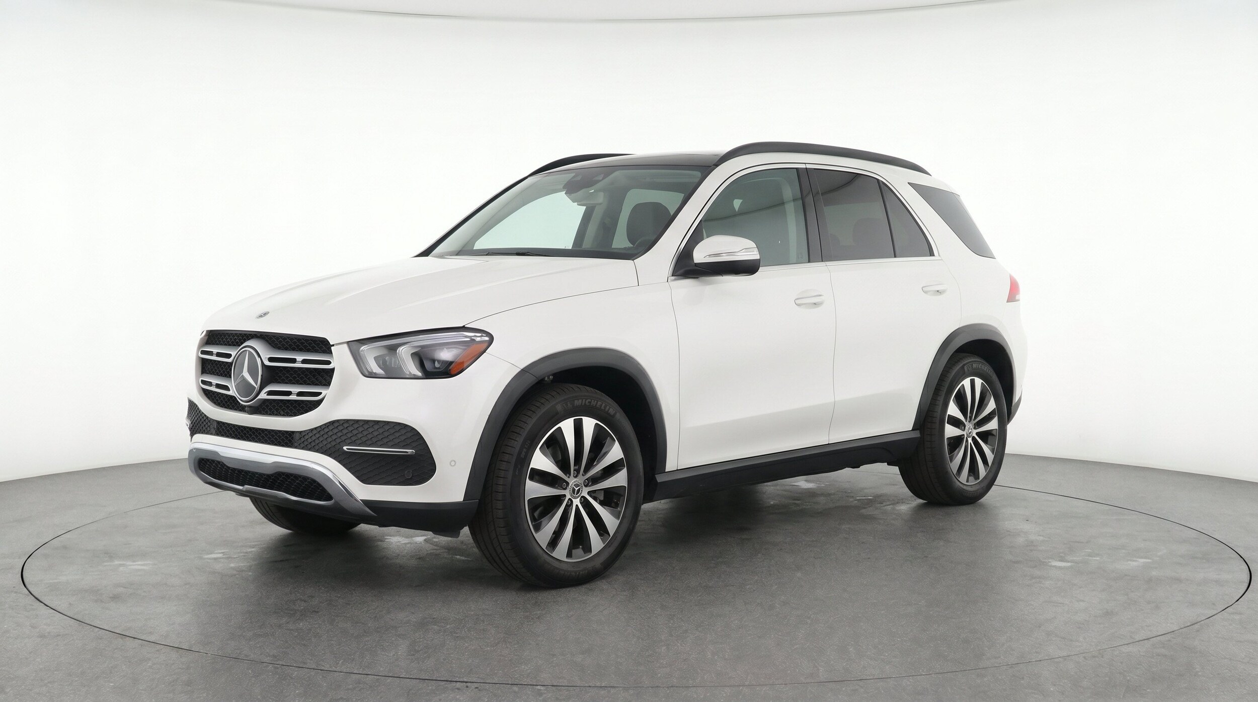 Thumbnail: 2026 Mercedes-Benz GLE - 3