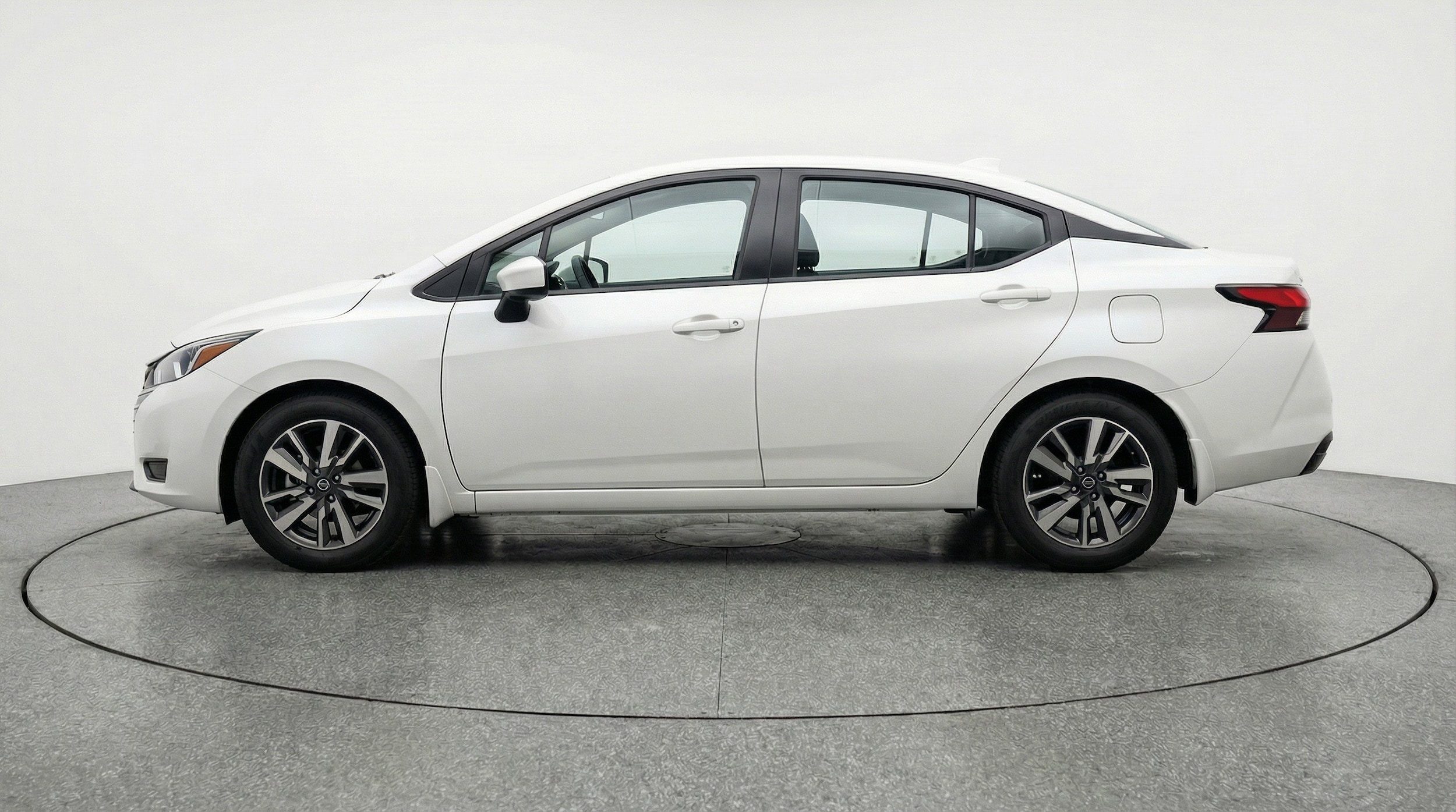 Thumbnail: 2025 Nissan Versa - 5