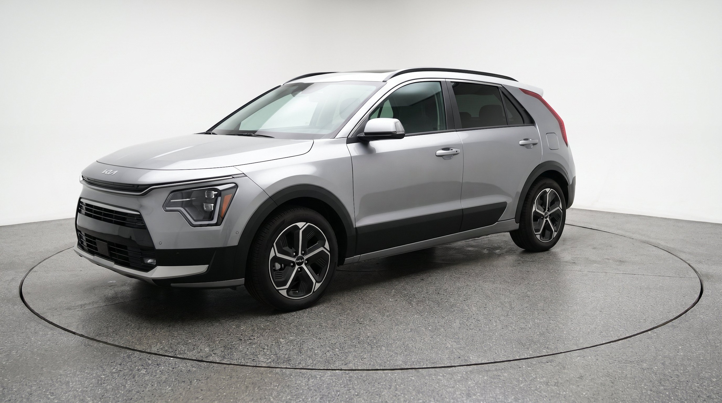 Thumbnail: 2026 Kia Niro - 3