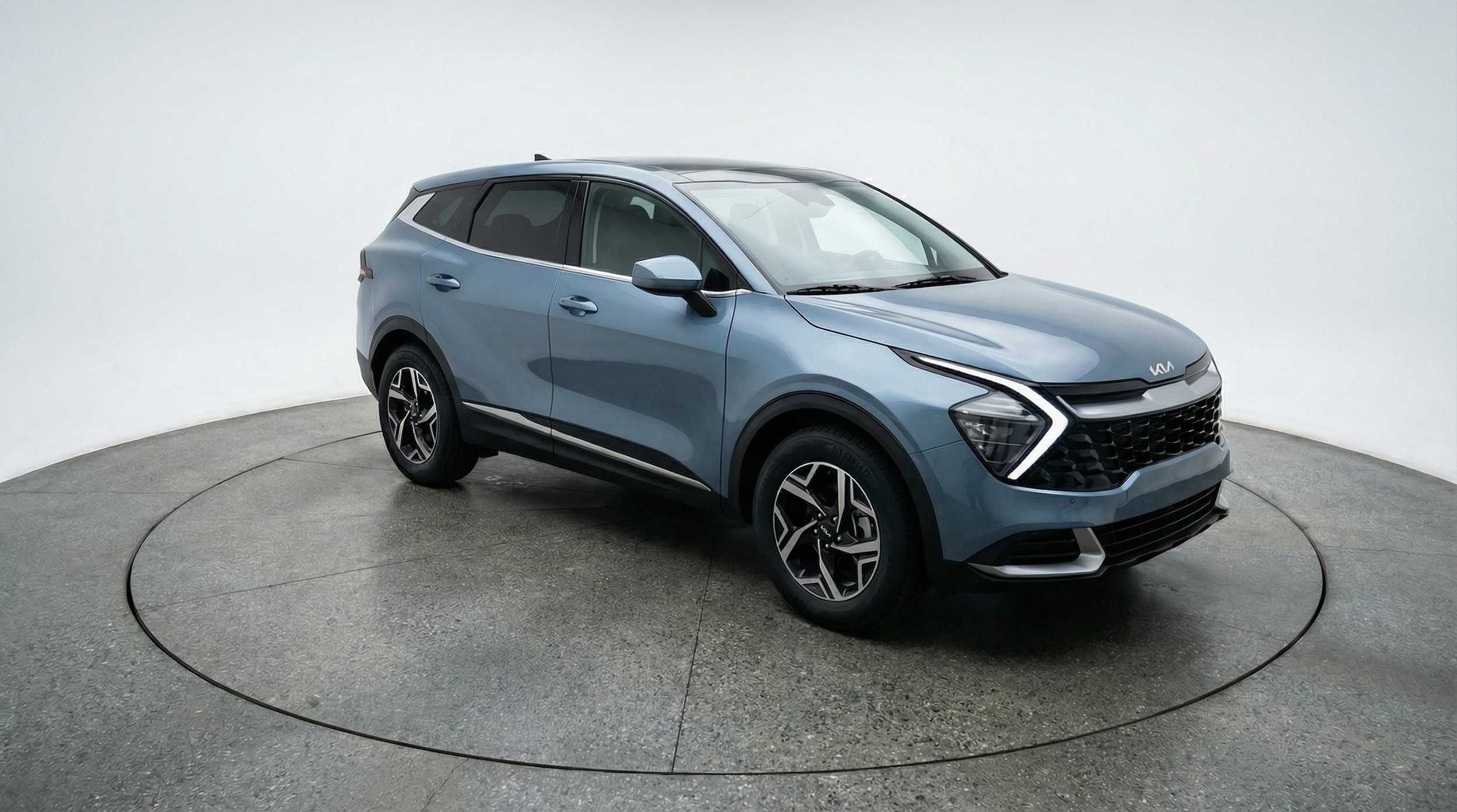 Thumbnail: 2025 Kia Sportage - 1