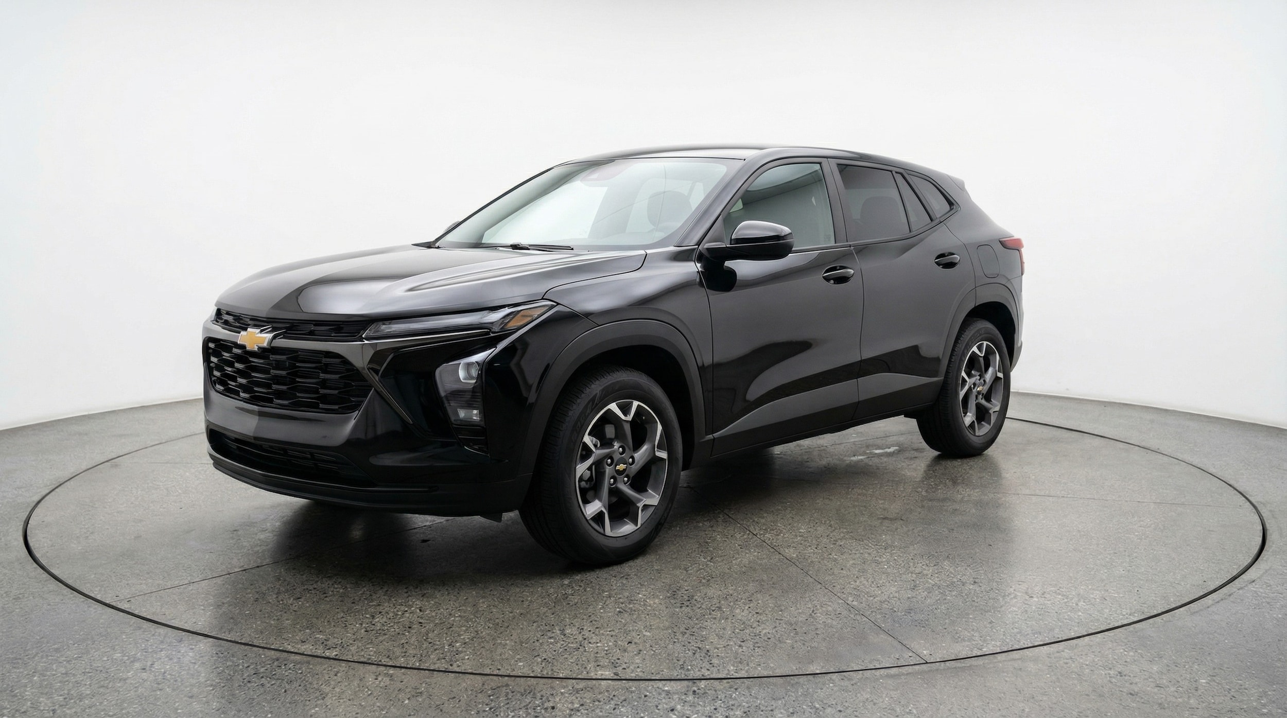 Thumbnail: 2025 Chevrolet Trax - 3