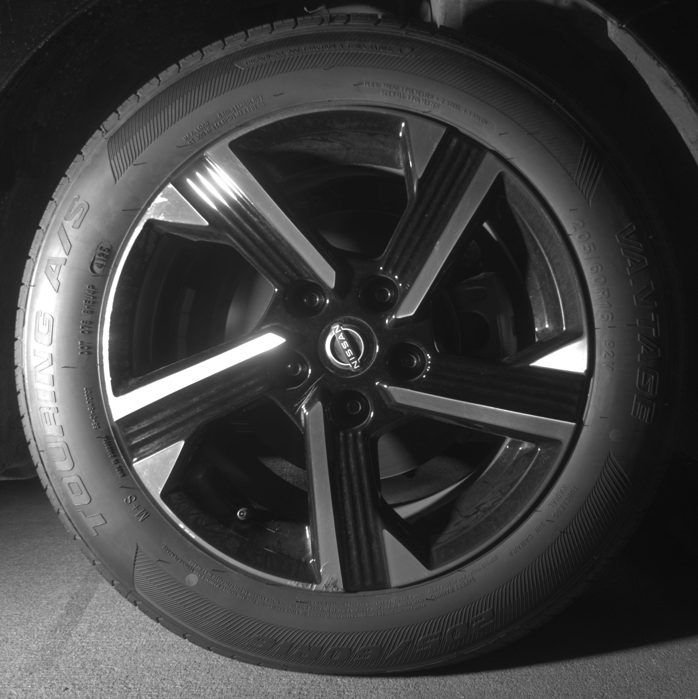 Thumbnail: 2025 Nissan Sentra - 10