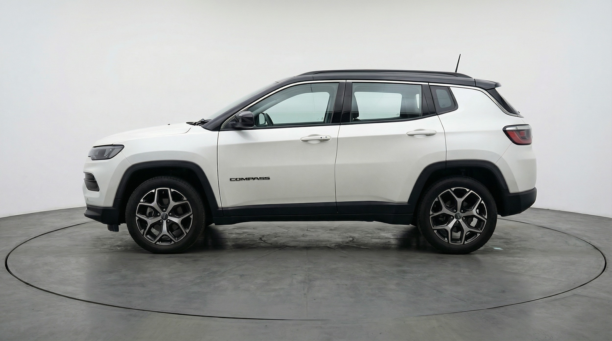 Thumbnail: 2025 Jeep Compass - 4
