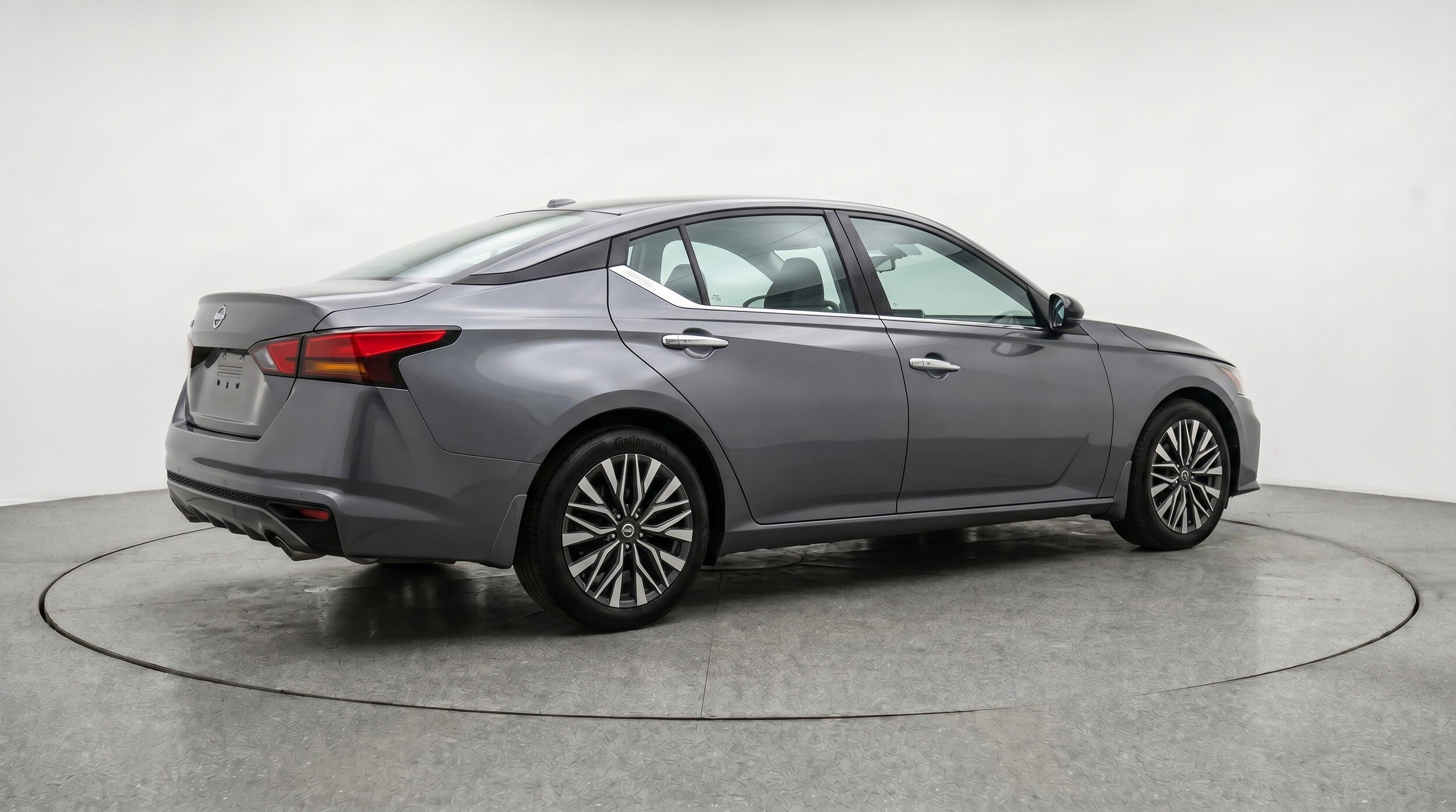 Thumbnail: 2025 Nissan Altima - 9