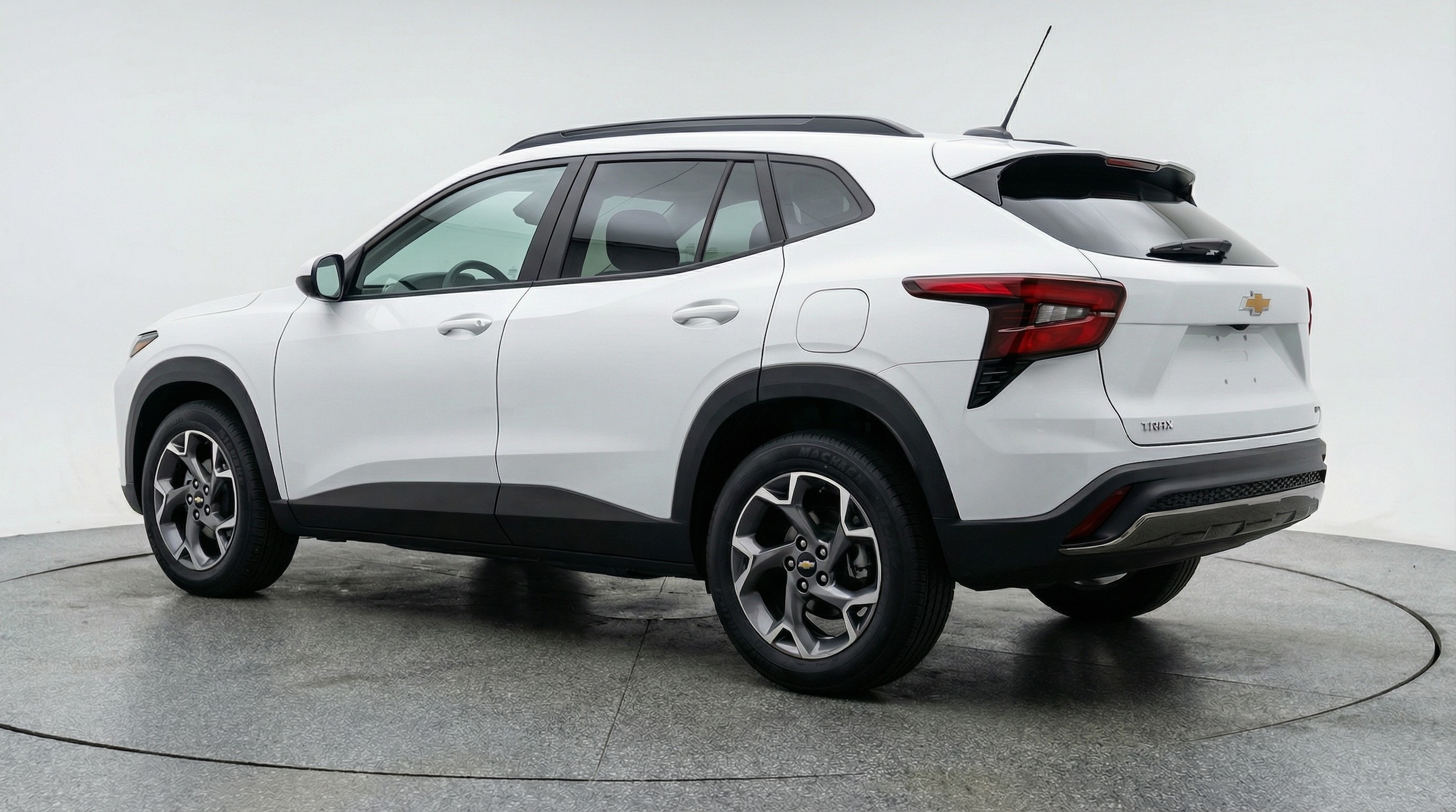 Thumbnail: 2025 Chevrolet Trax - 5