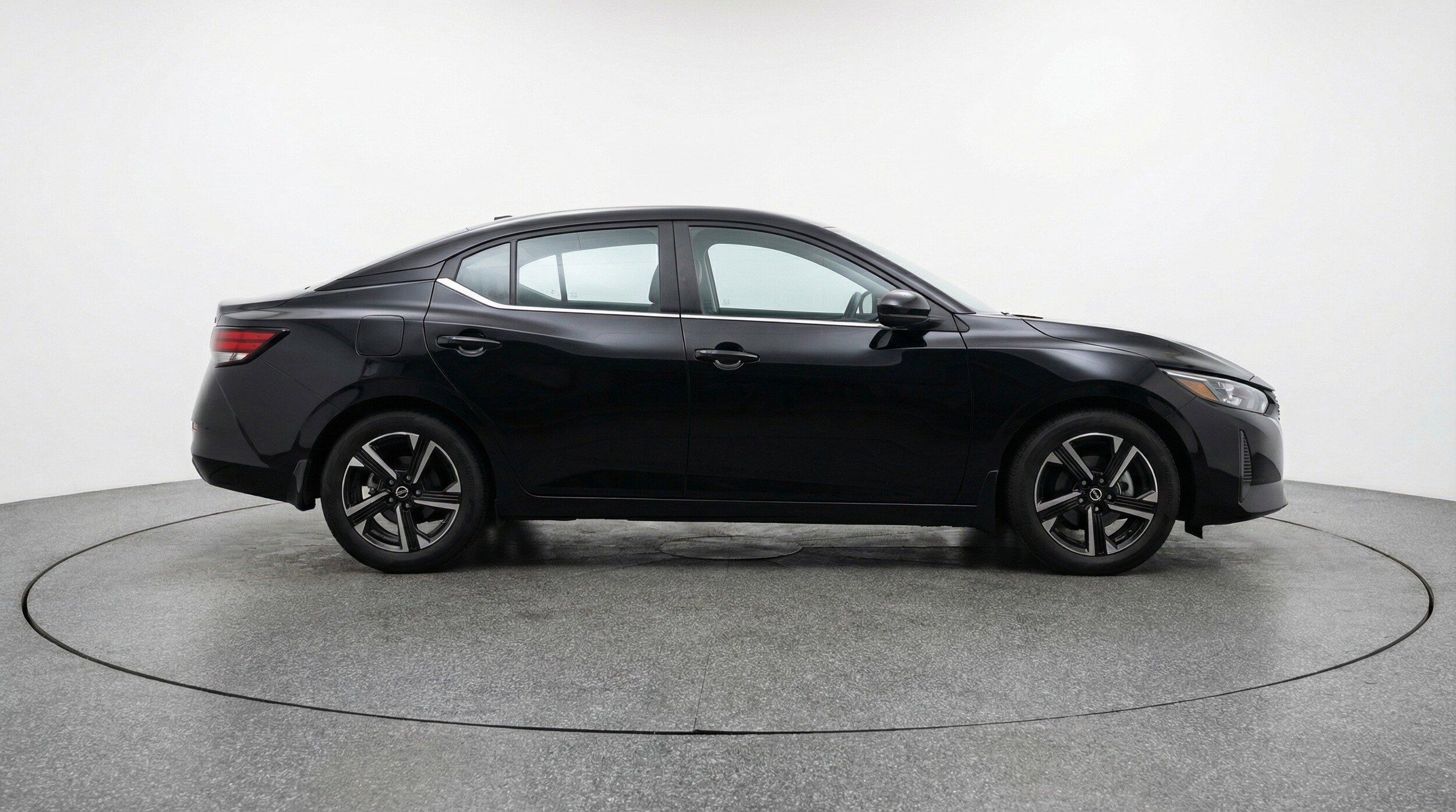 Thumbnail: 2025 Nissan Sentra - 11