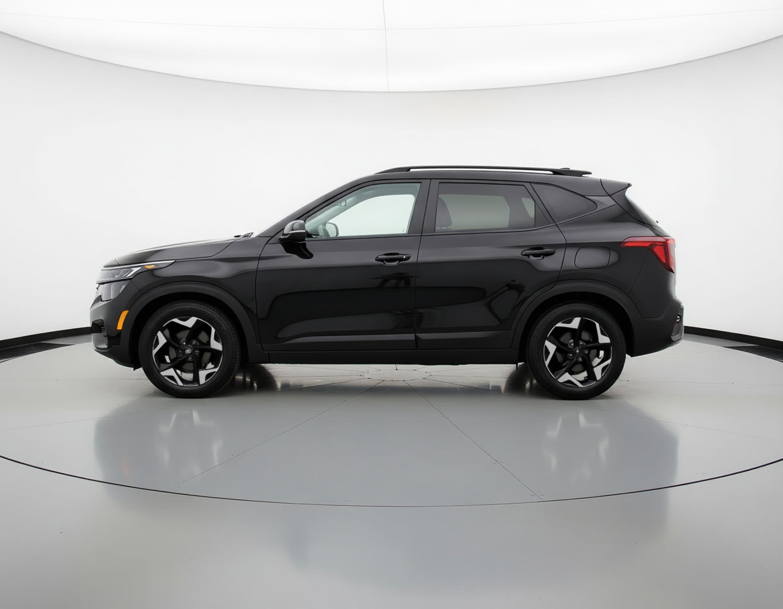 Thumbnail: 2025 Kia Seltos - 4