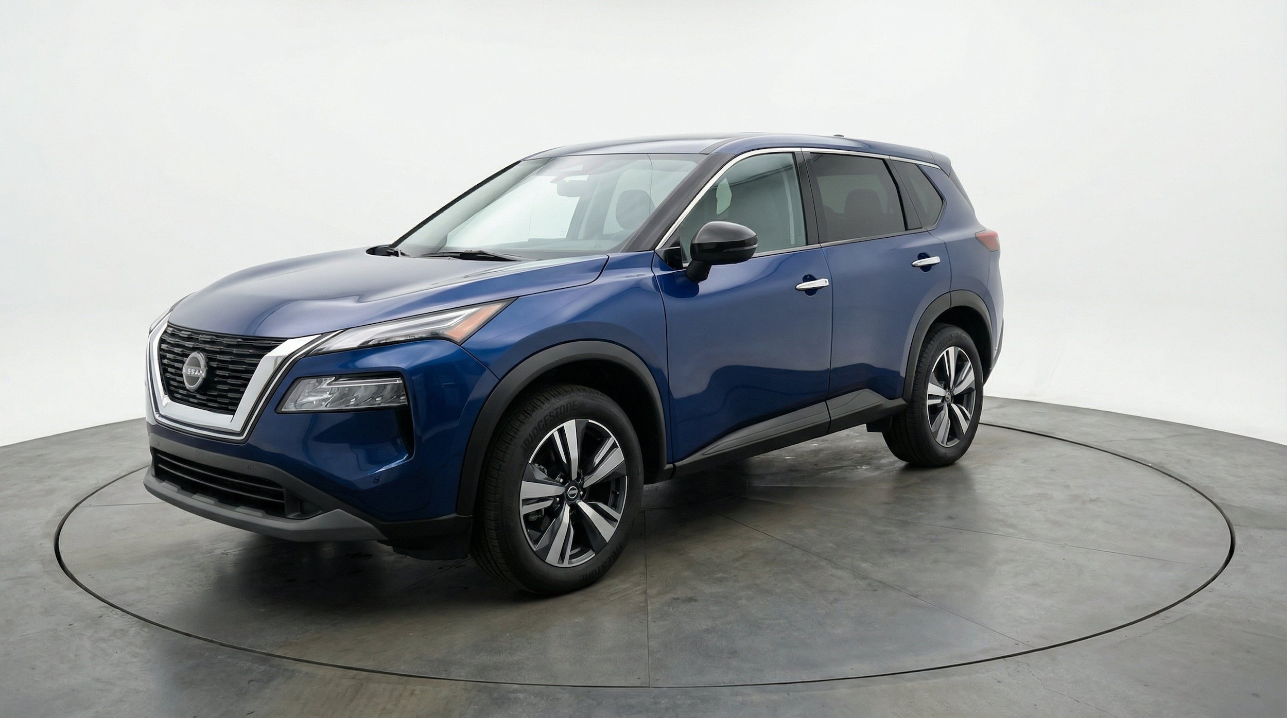 Thumbnail: 2026 Nissan Rogue - 3