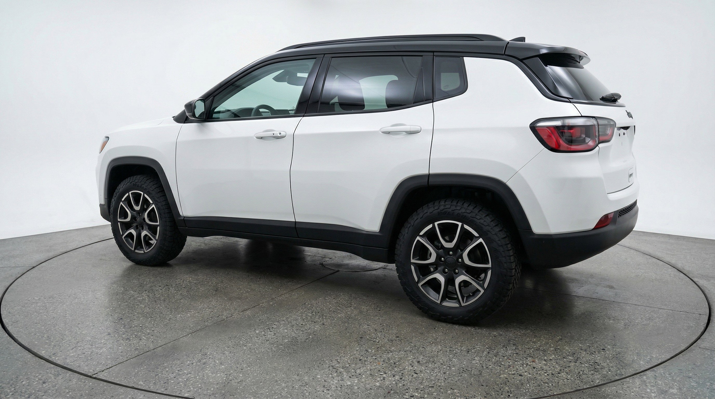 Thumbnail: 2025 Jeep Compass - 6