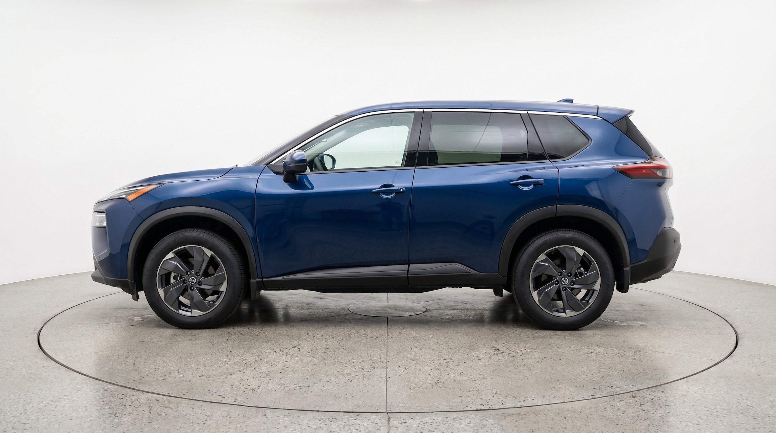 Thumbnail: 2025 Nissan Rogue - 5