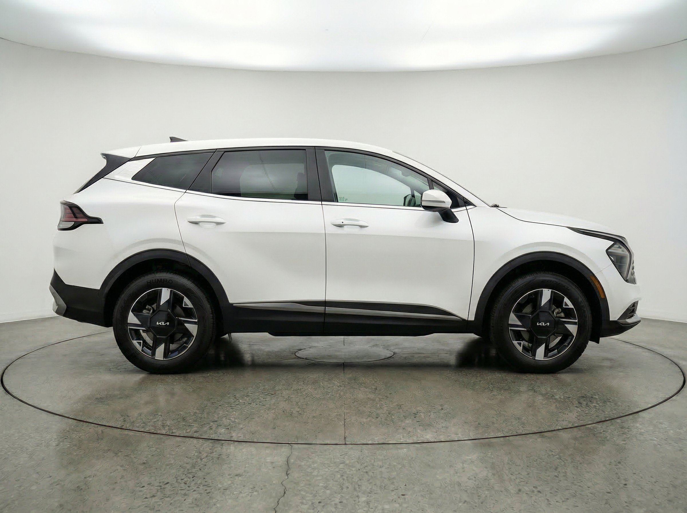 Thumbnail: 2026 Kia Sportage - 11