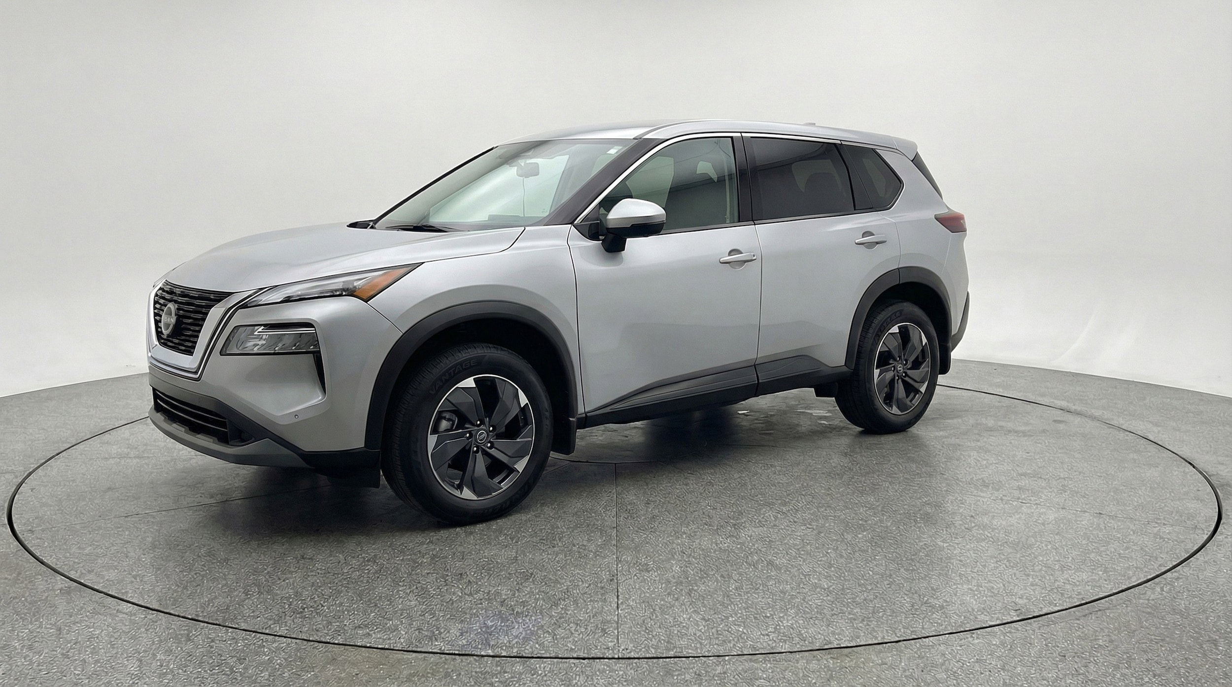 Thumbnail: 2025 Nissan Rogue - 3