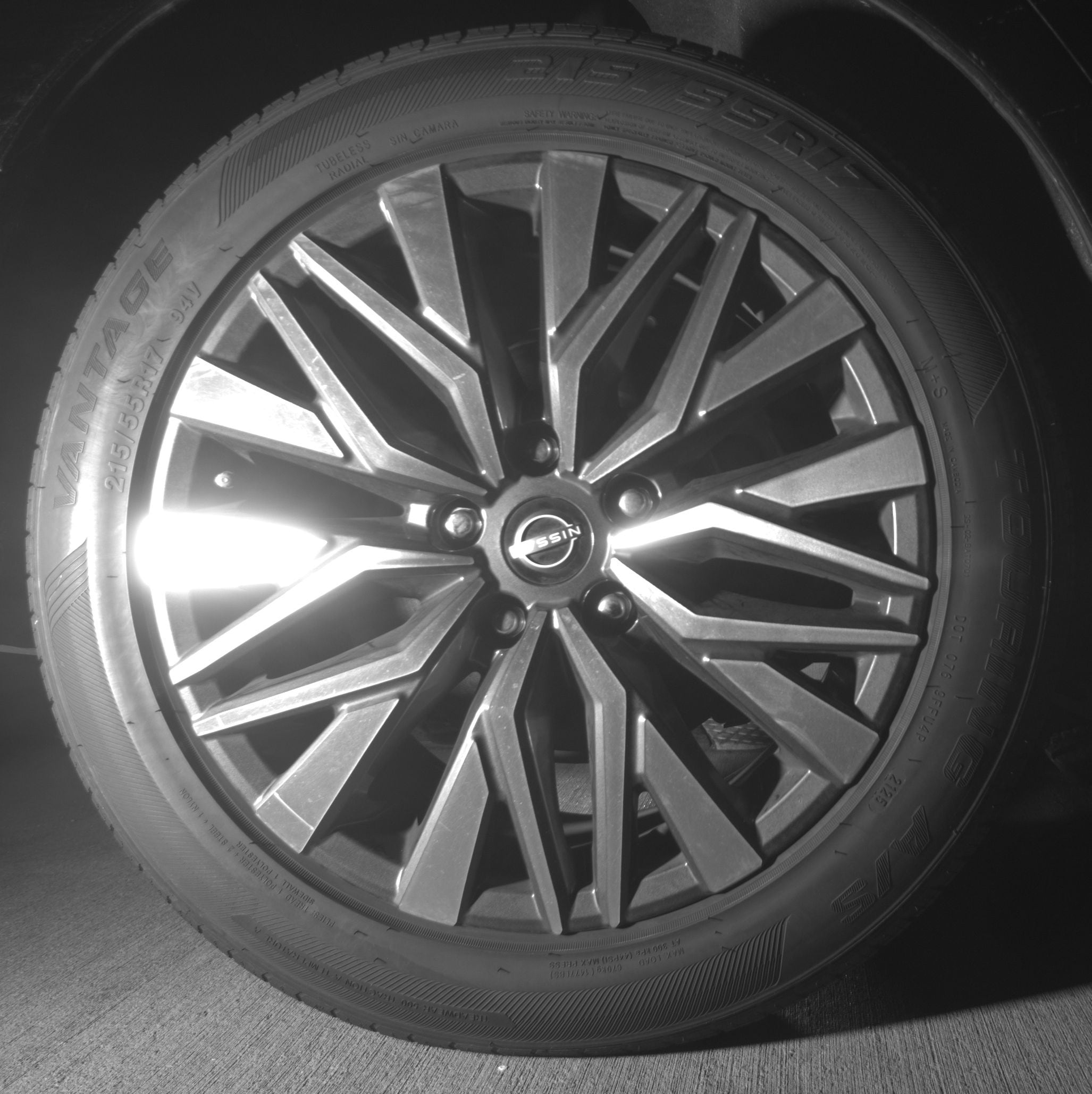 Thumbnail: 2025 Nissan Altima - 12