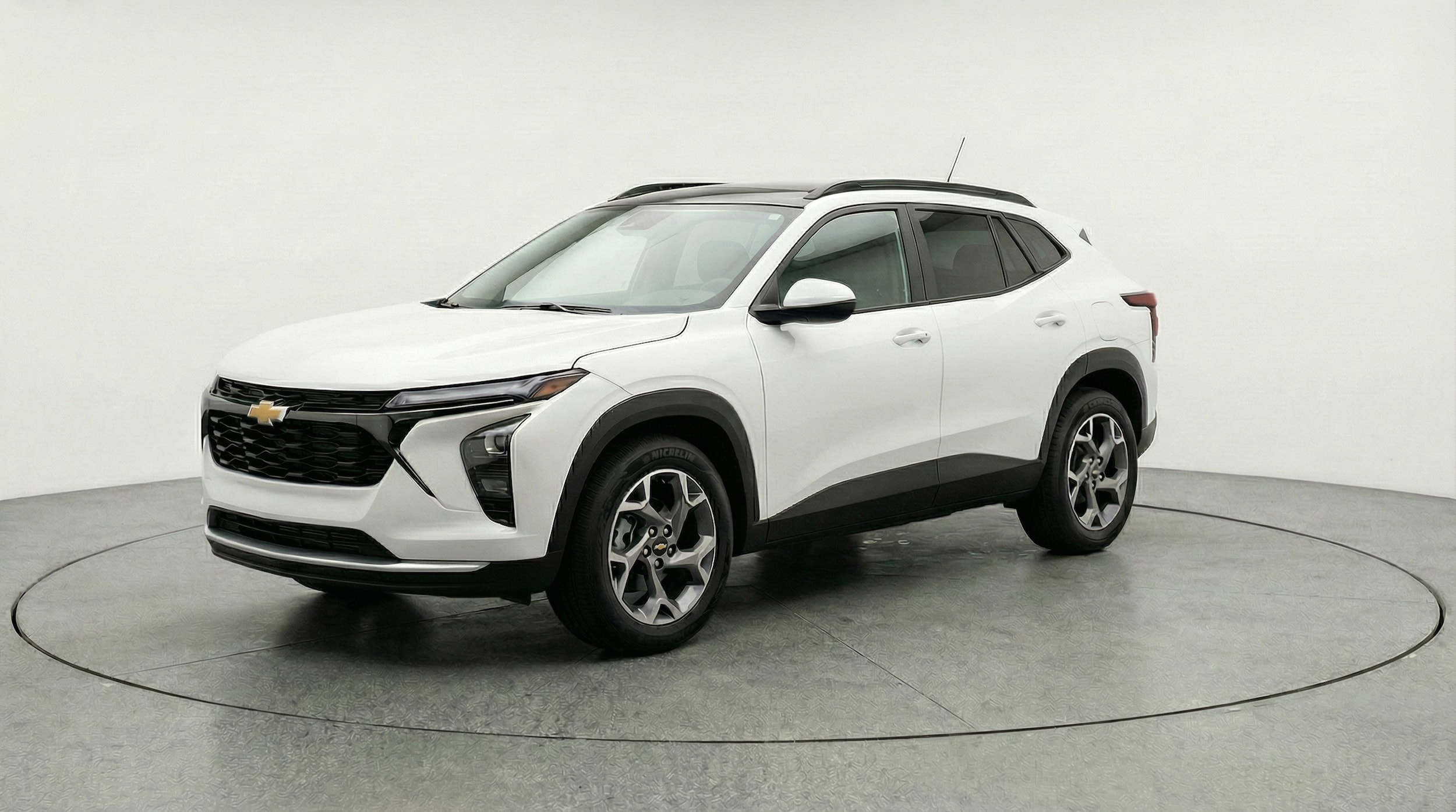 Thumbnail: 2025 Chevrolet Trax - 3