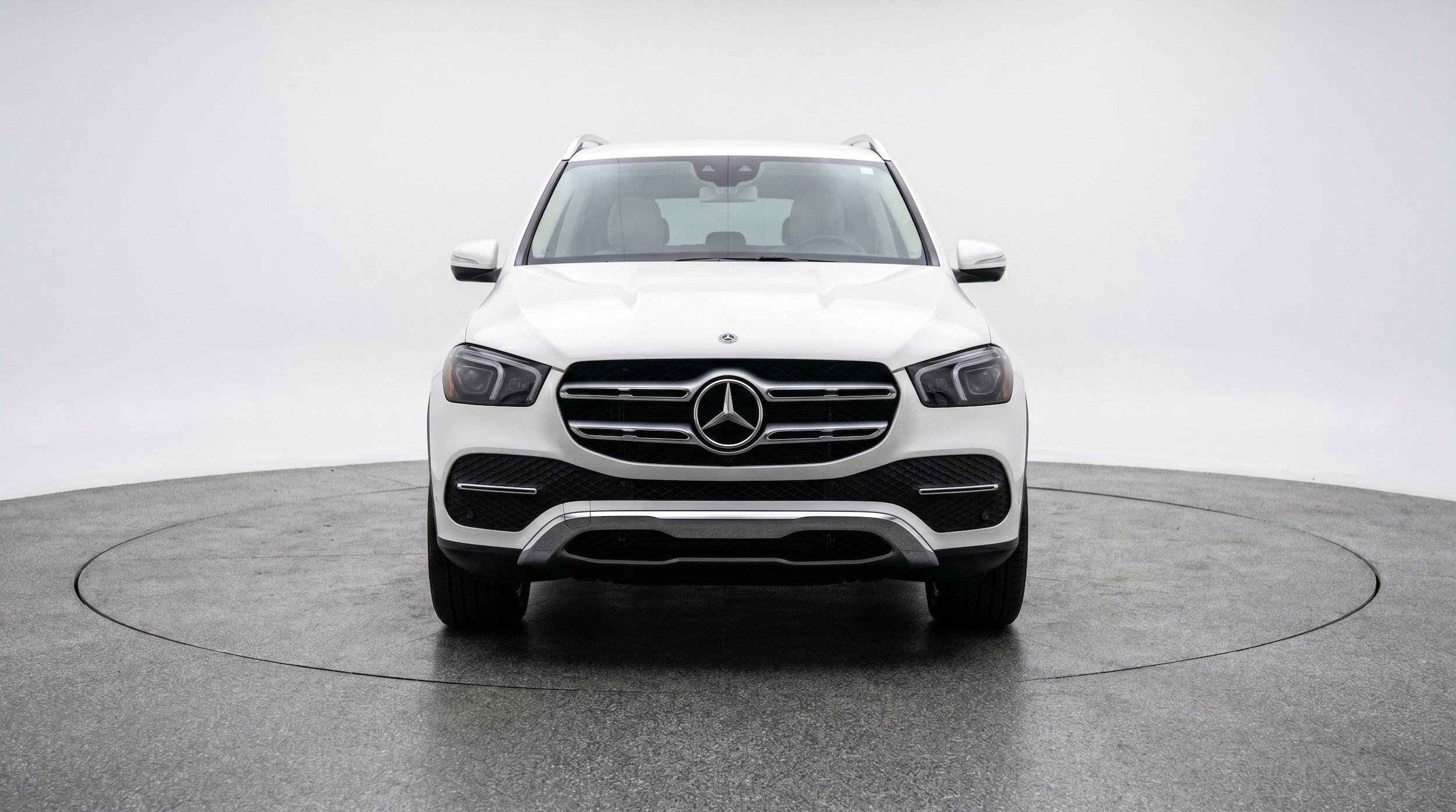 Thumbnail: 2026 Mercedes-Benz GLE - 2