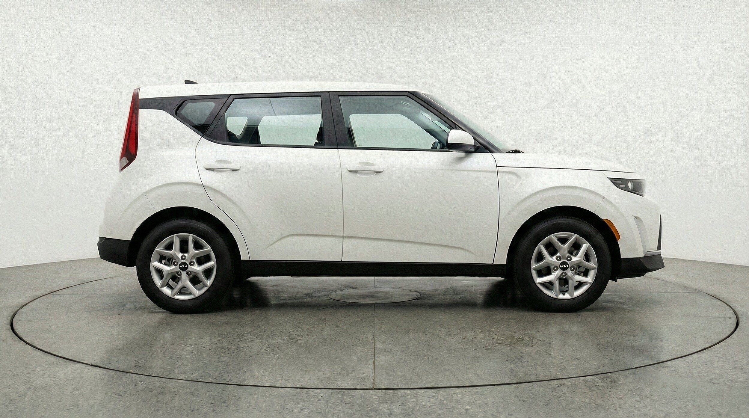 Thumbnail: 2025 Kia Soul - 11