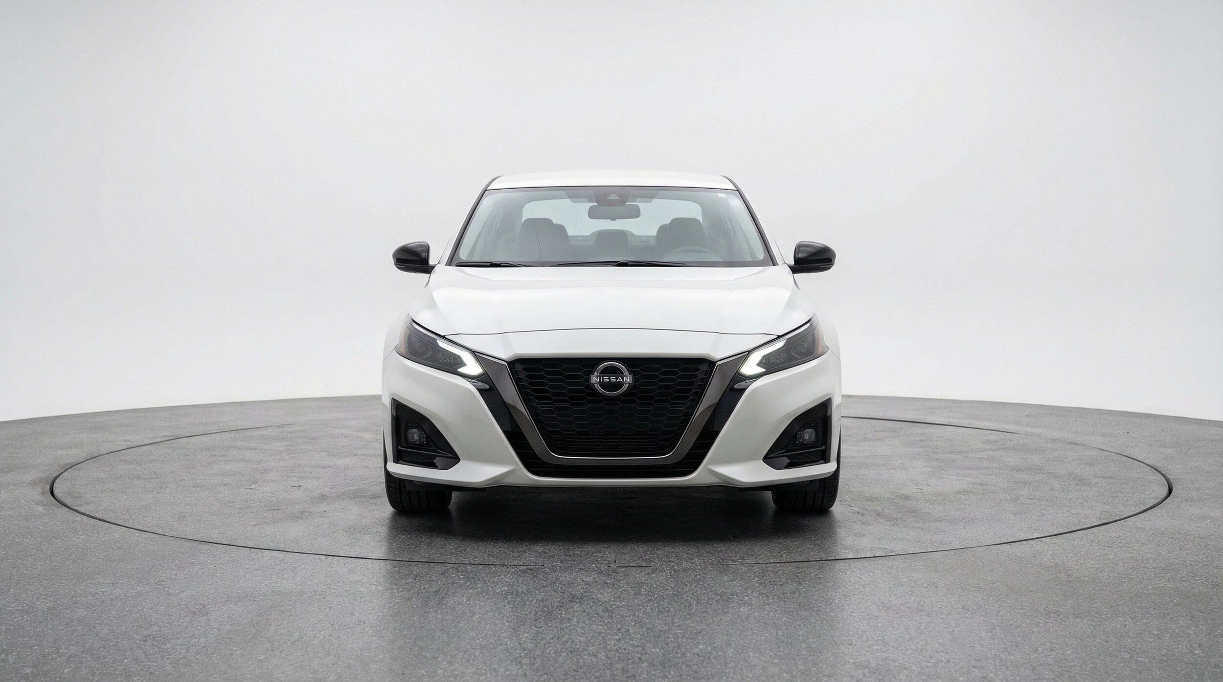 Thumbnail: 2025 Nissan Altima - 2