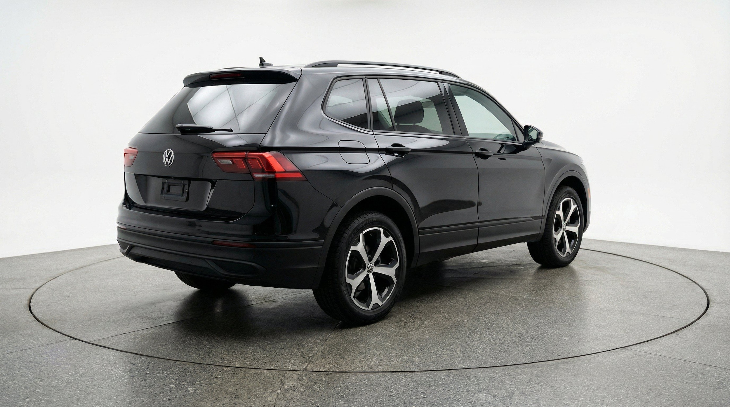 Thumbnail: 2026 Volkswagen Tiguan - 9
