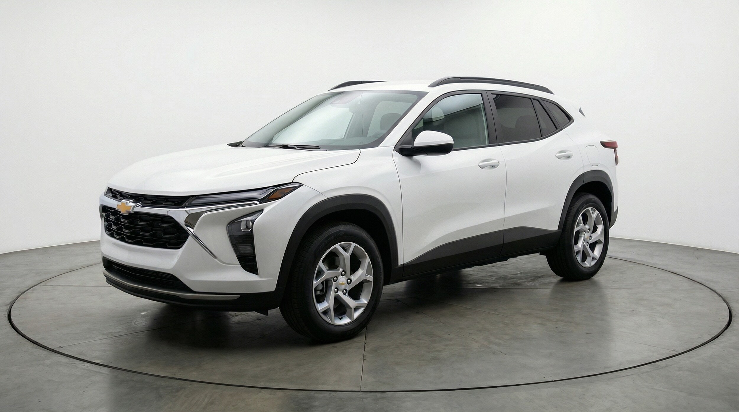 Thumbnail: 2025 Chevrolet Trax - 3