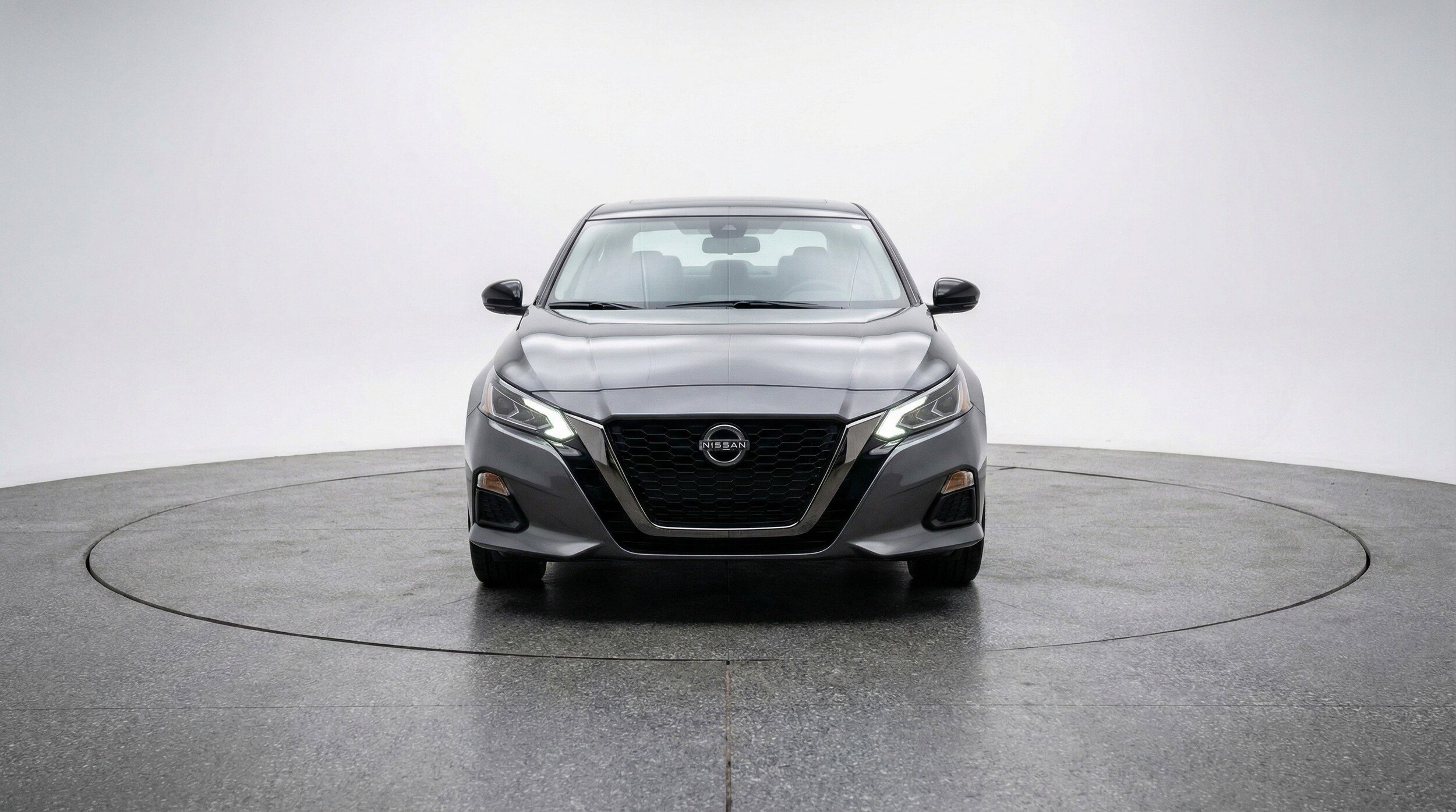 Thumbnail: 2025 Nissan Altima - 2