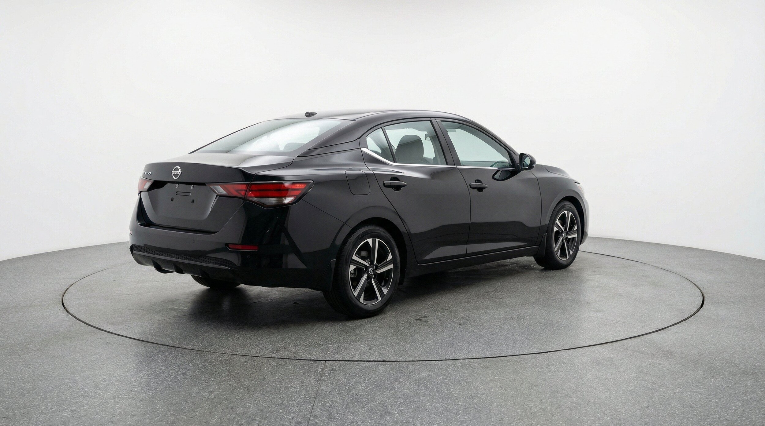 Thumbnail: 2025 Nissan Sentra - 9