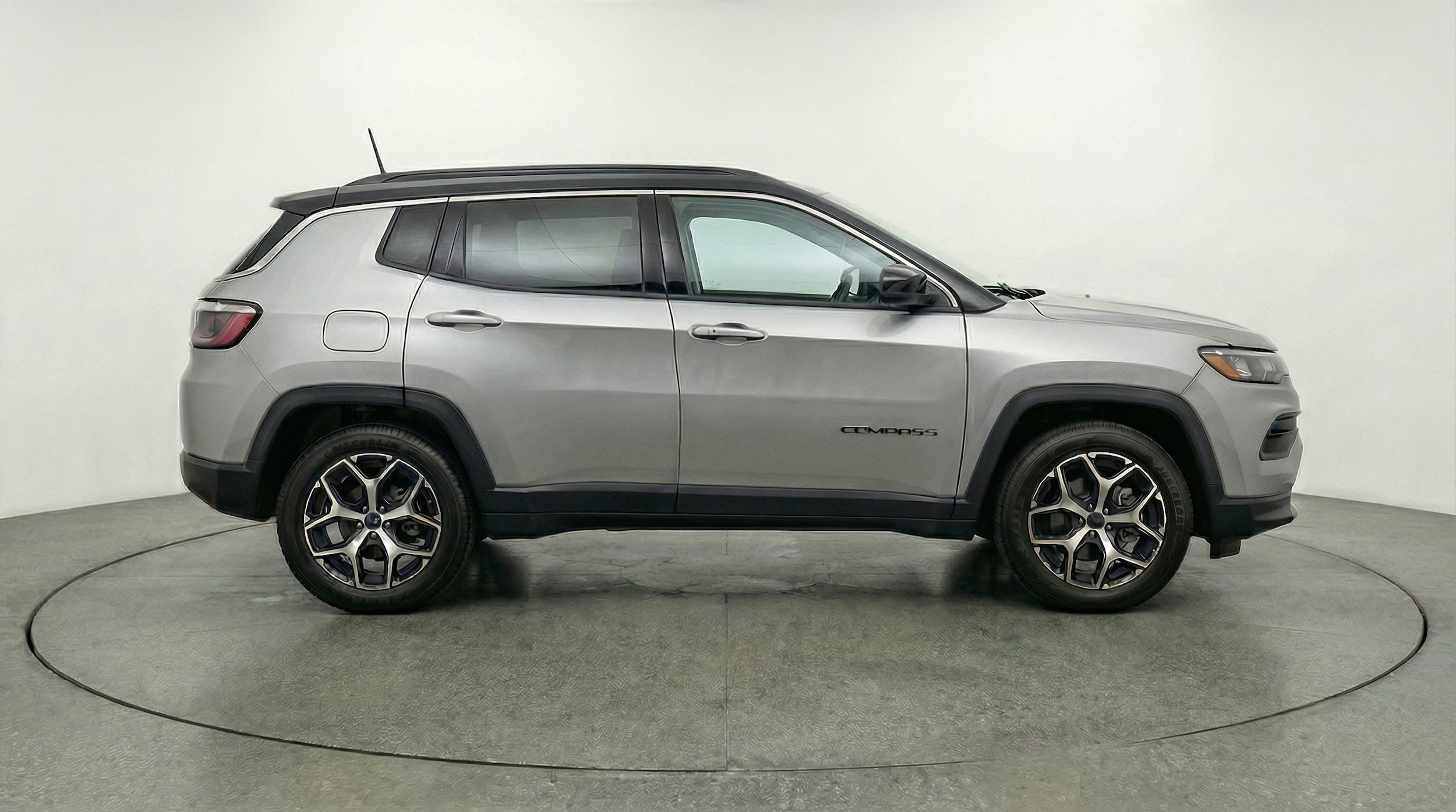 Thumbnail: 2025 Jeep Compass - 8
