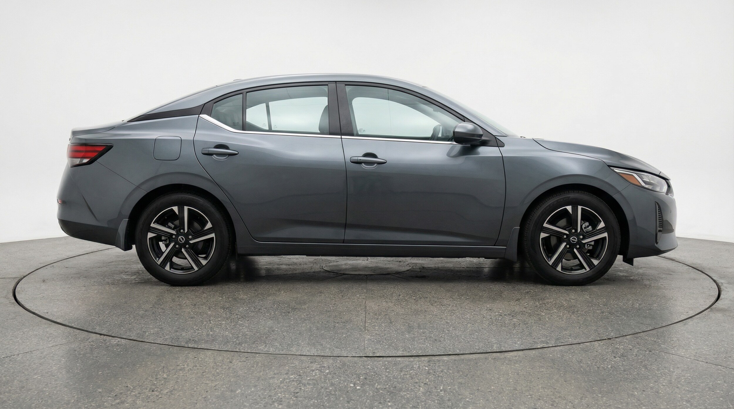 Thumbnail: 2025 Nissan Sentra - 8