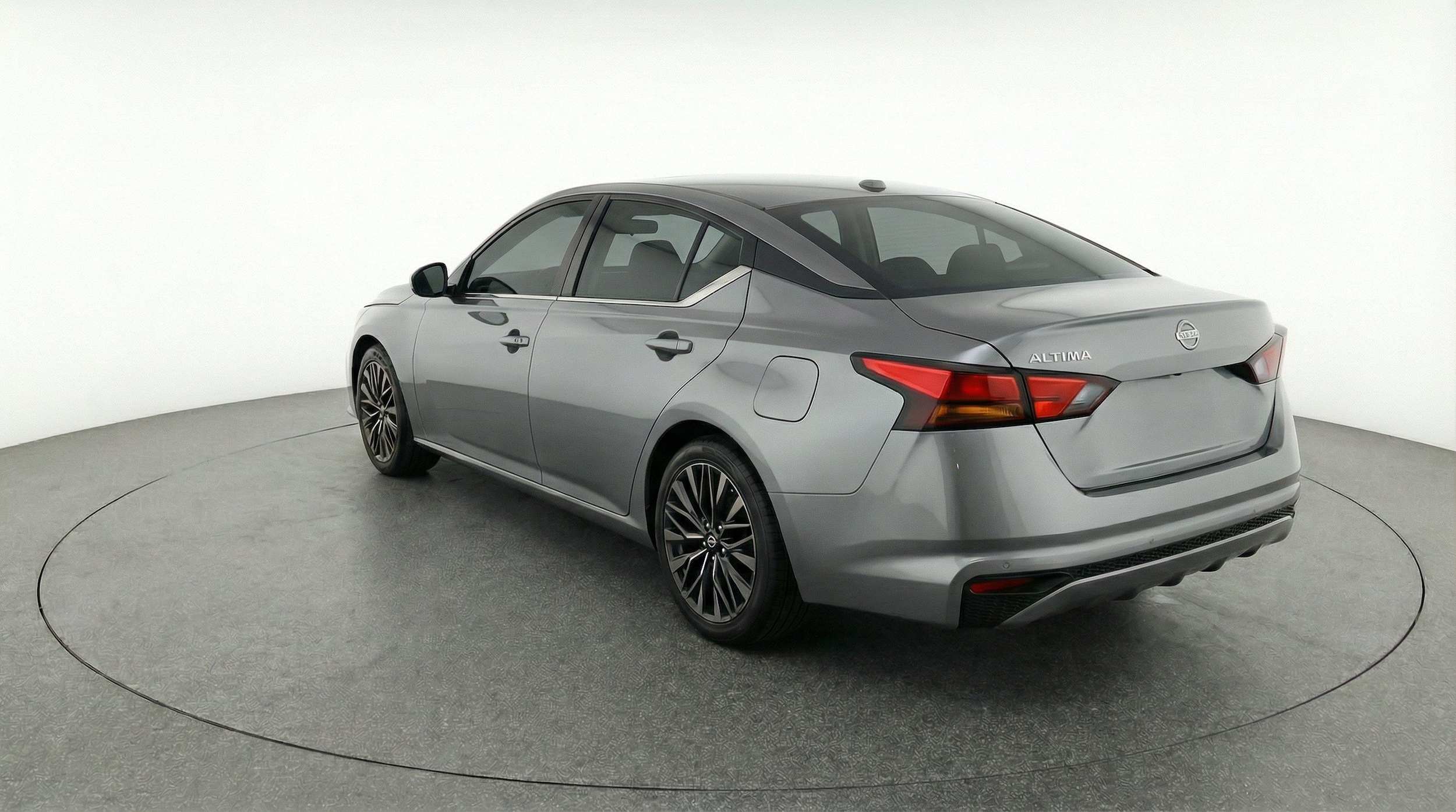 Thumbnail: 2025 Nissan Altima - 6