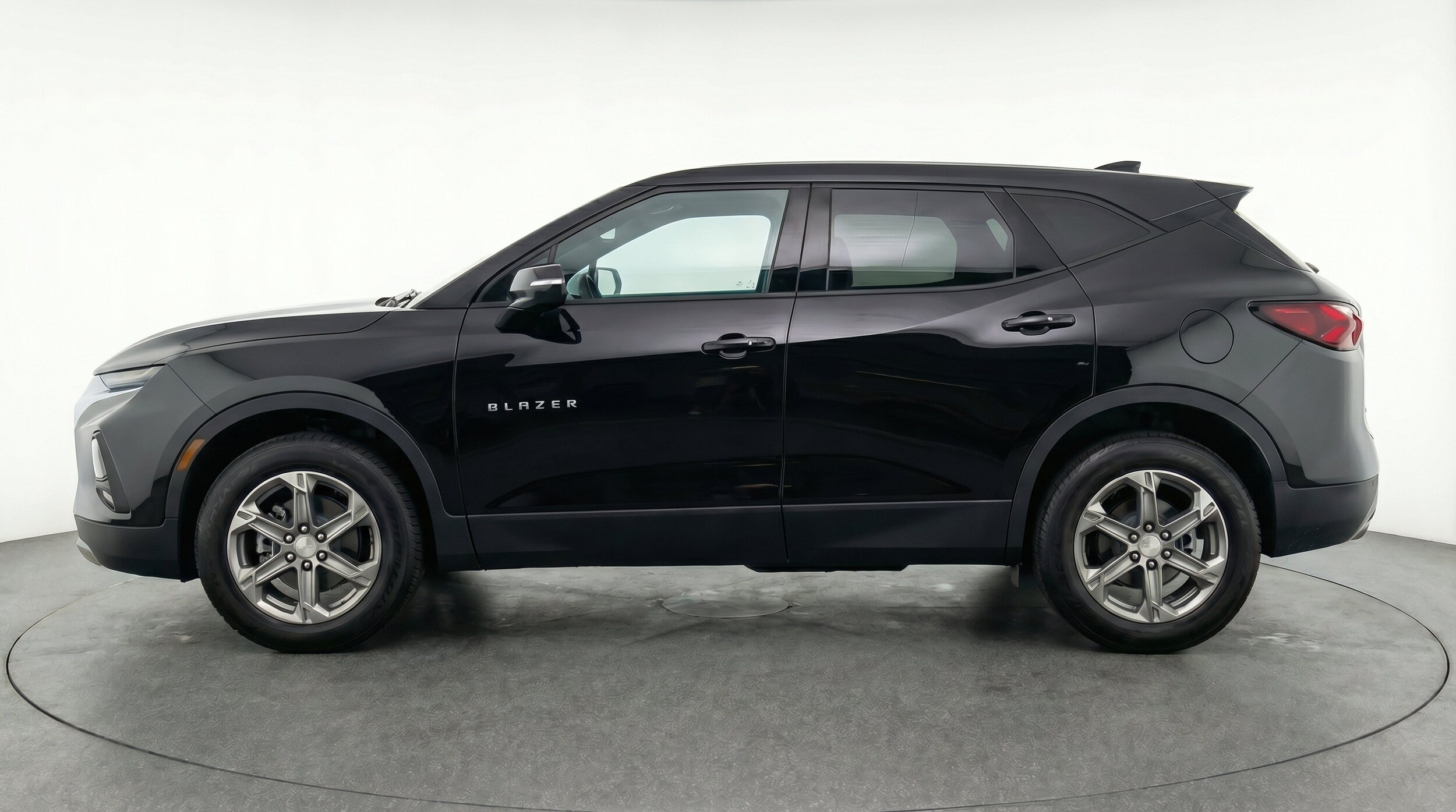 Thumbnail: 2026 Chevrolet Blazer - 5