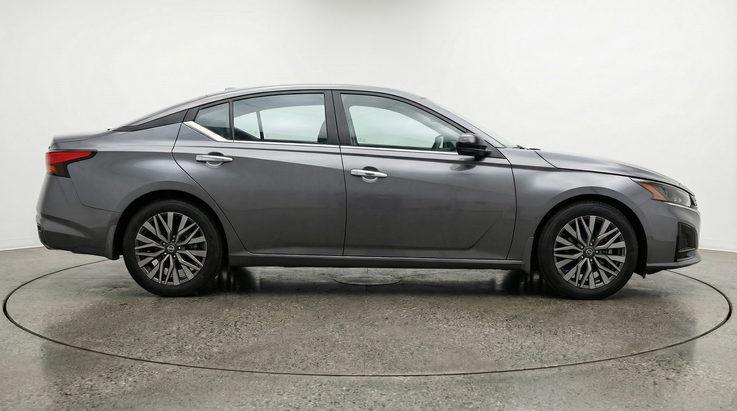 Thumbnail: 2025 Nissan Altima - 8