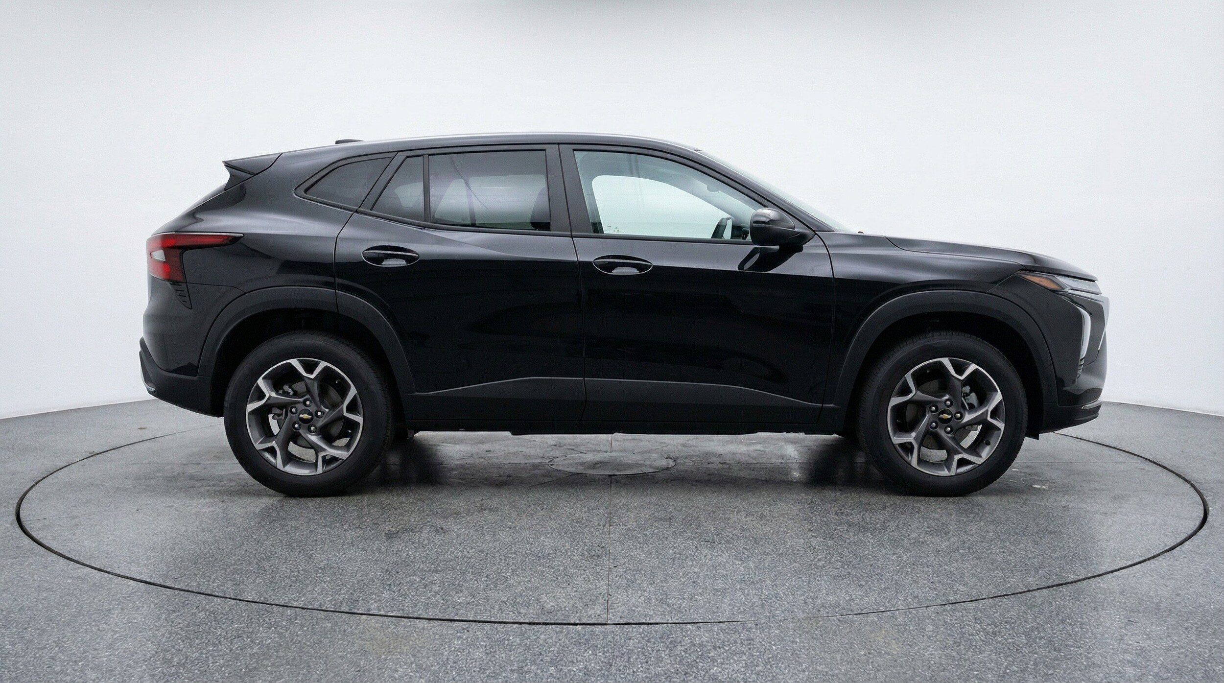 Thumbnail: 2025 Chevrolet Trax - 11